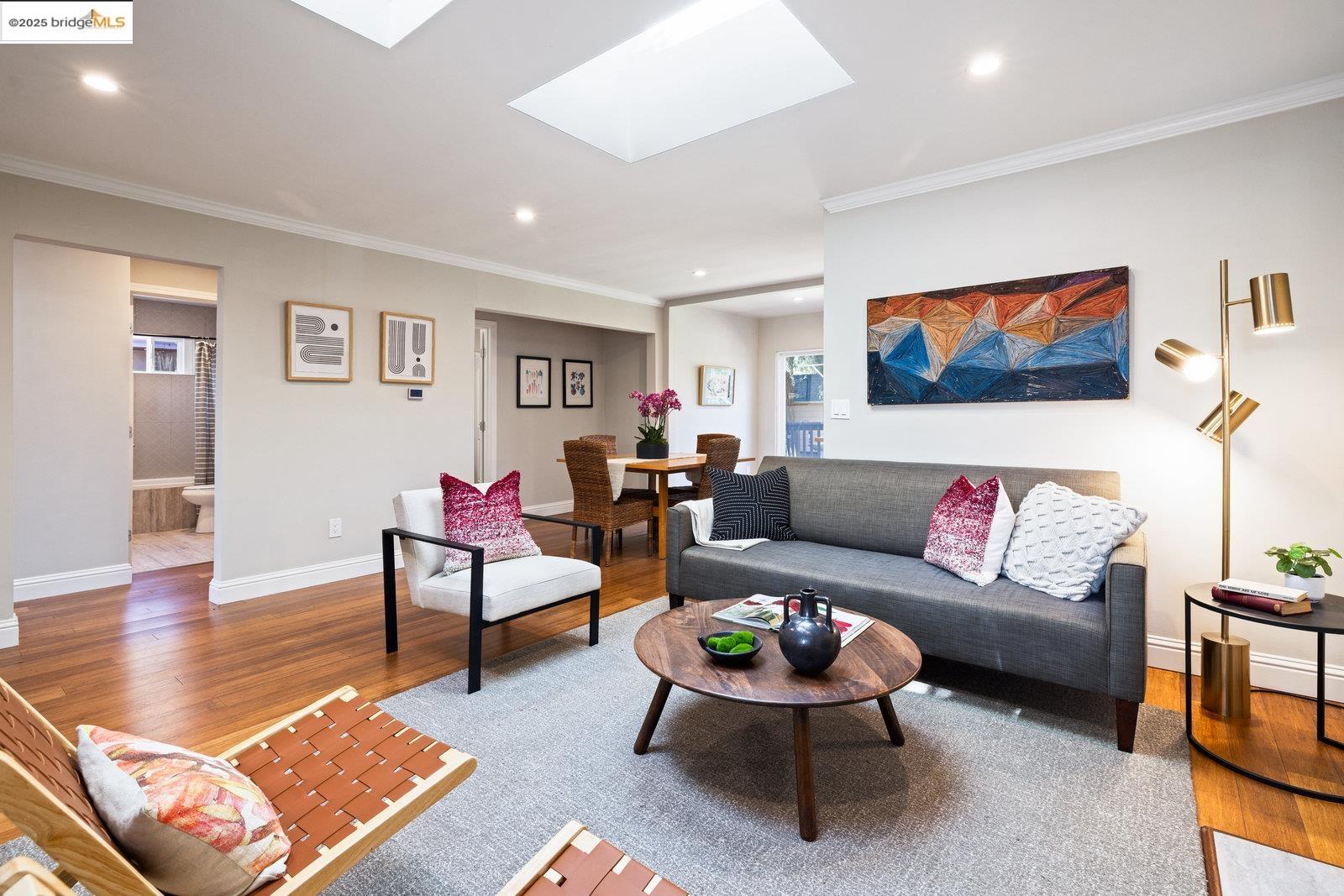 15728 Paseo Del Campo