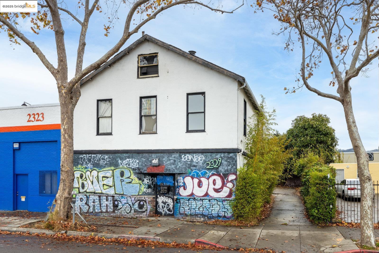 2331 San Pablo Ave