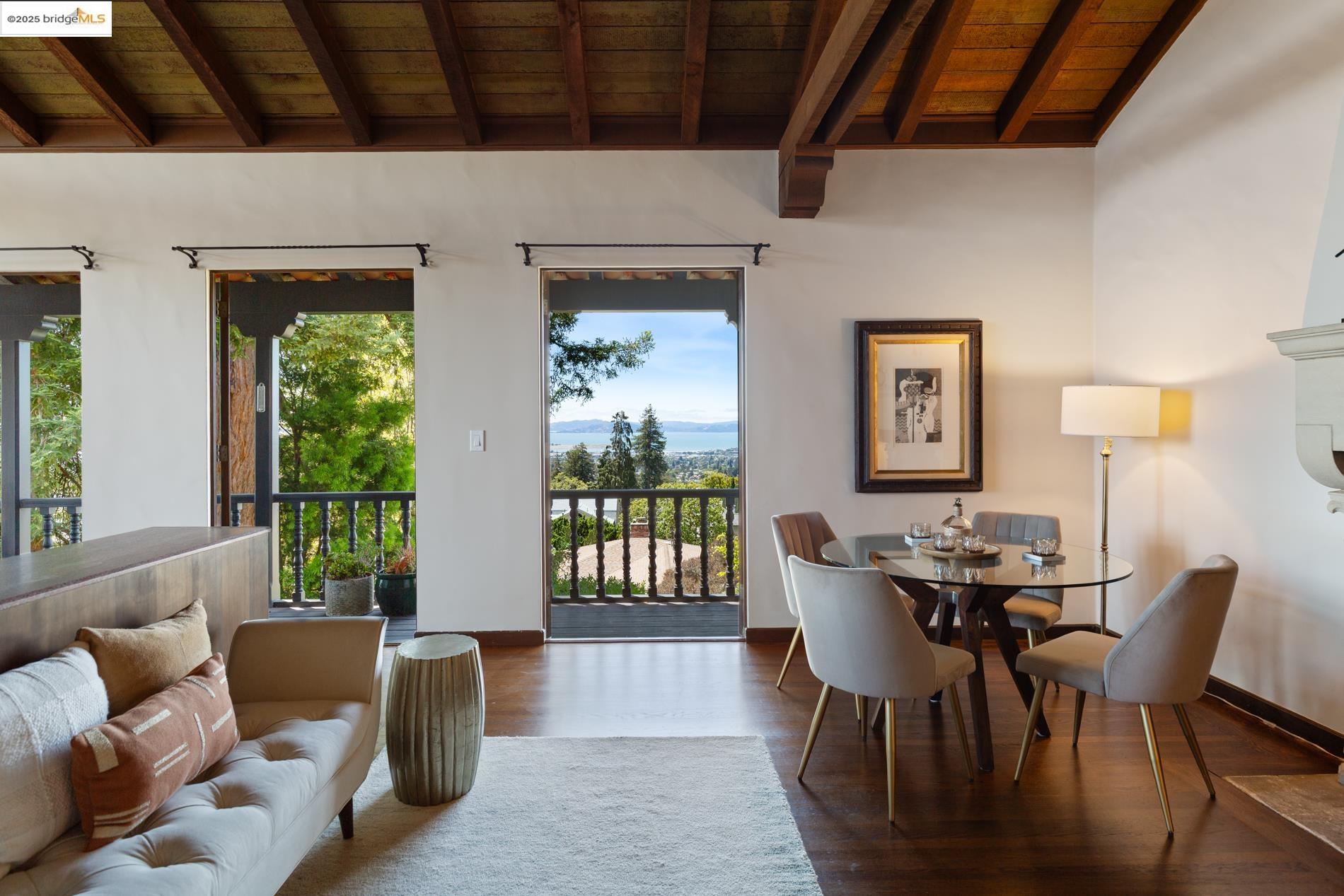 2583 Buena Vista Way