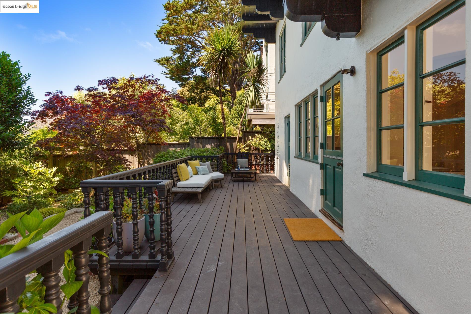 2583 Buena Vista Way