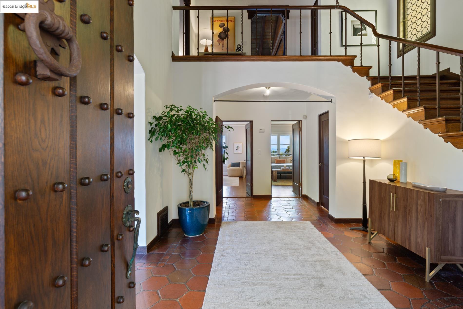 2583 Buena Vista Way