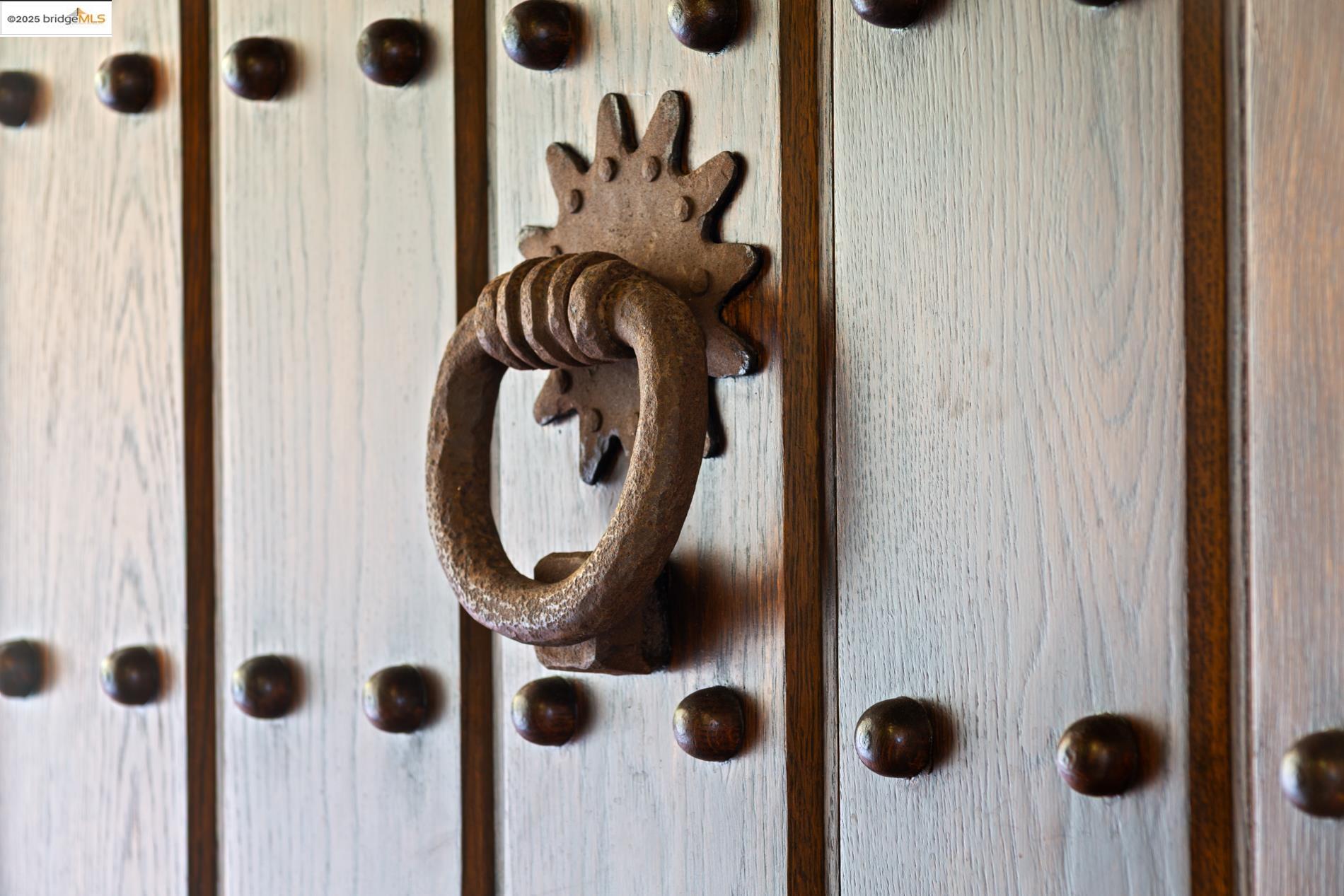 2583 Buena Vista Way