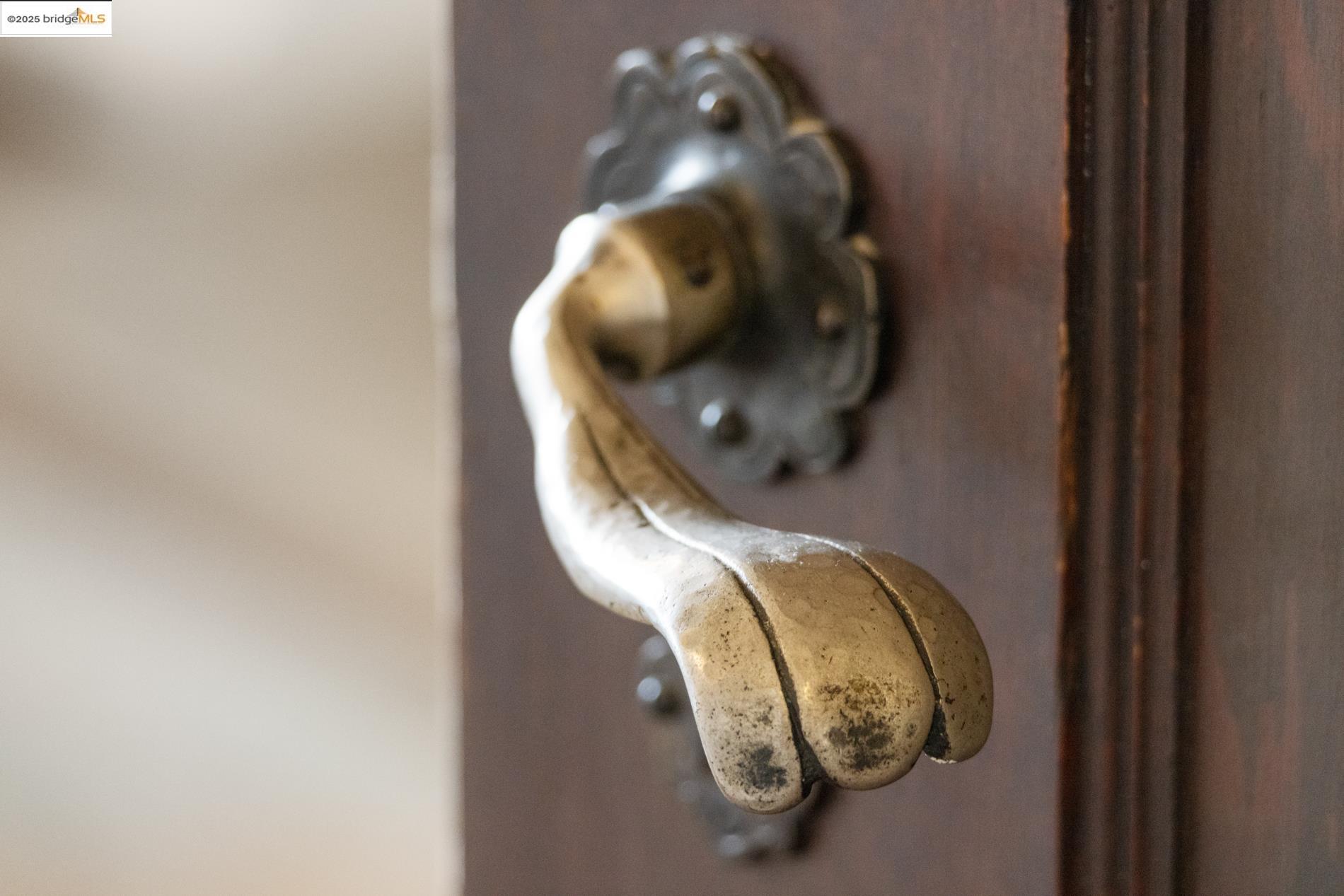 2583 Buena Vista Way