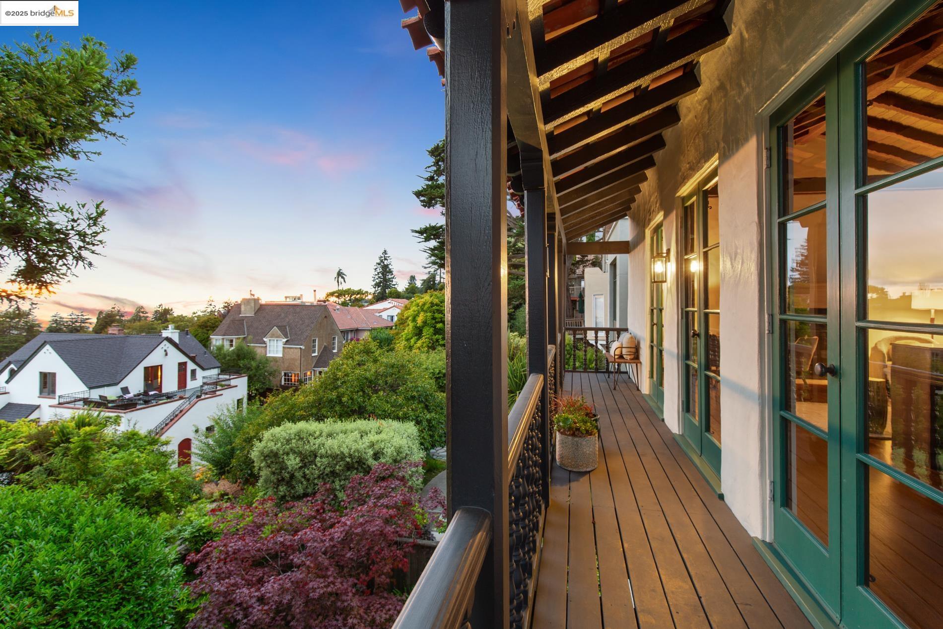 2583 Buena Vista Way