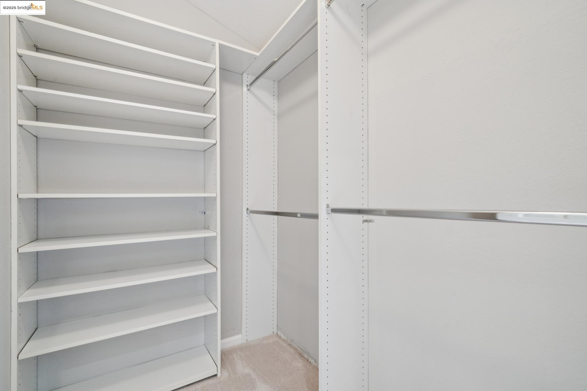 6656 Charing Cross Rd