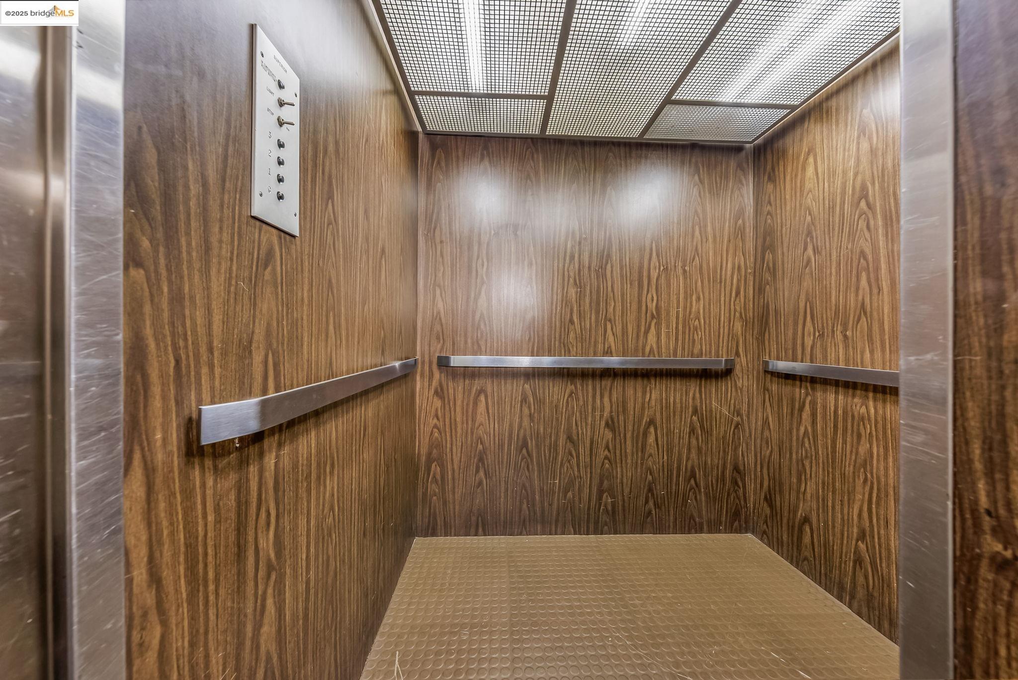 567 Oakland Ave. Unit: 101