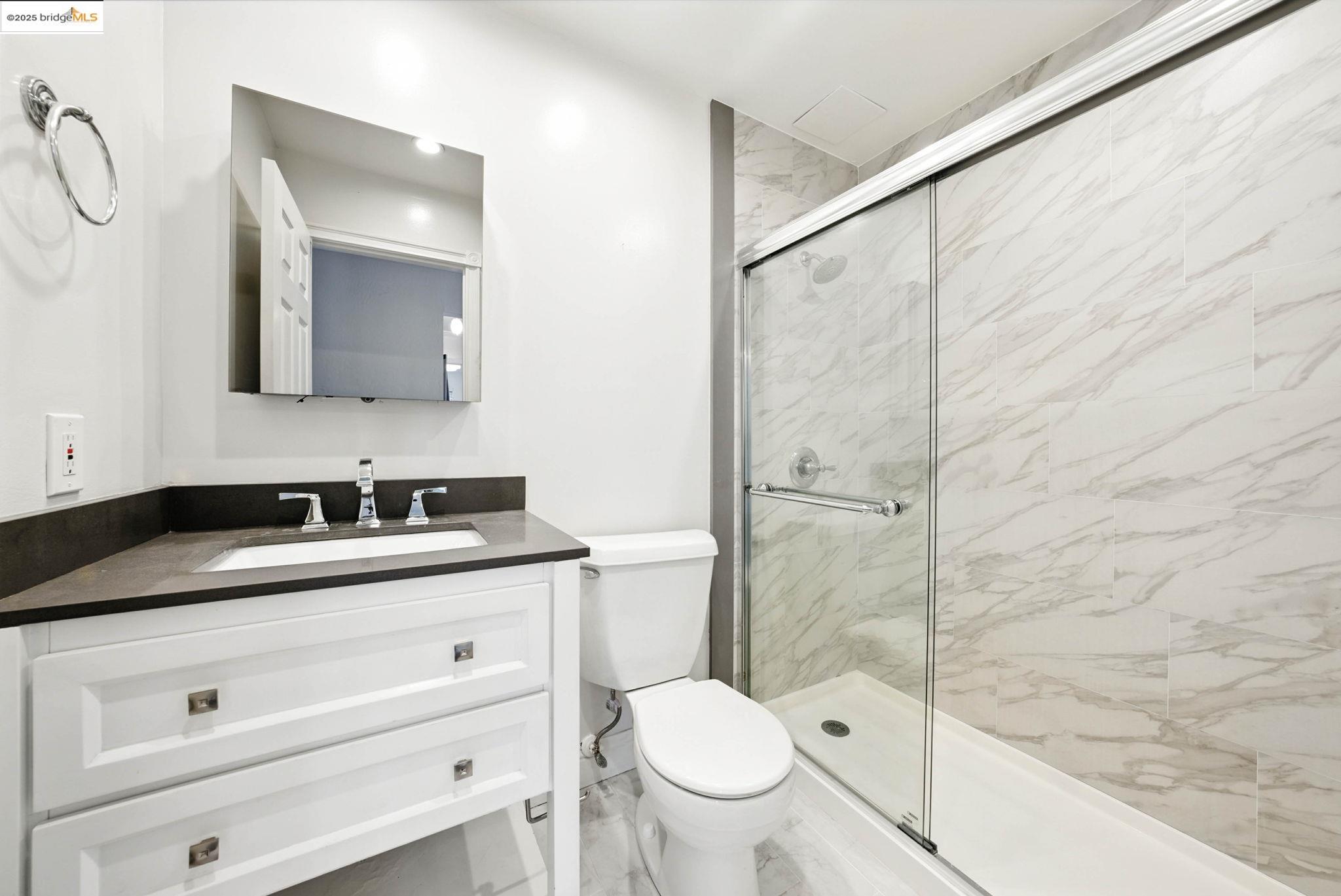 567 Oakland Ave. Unit: 101