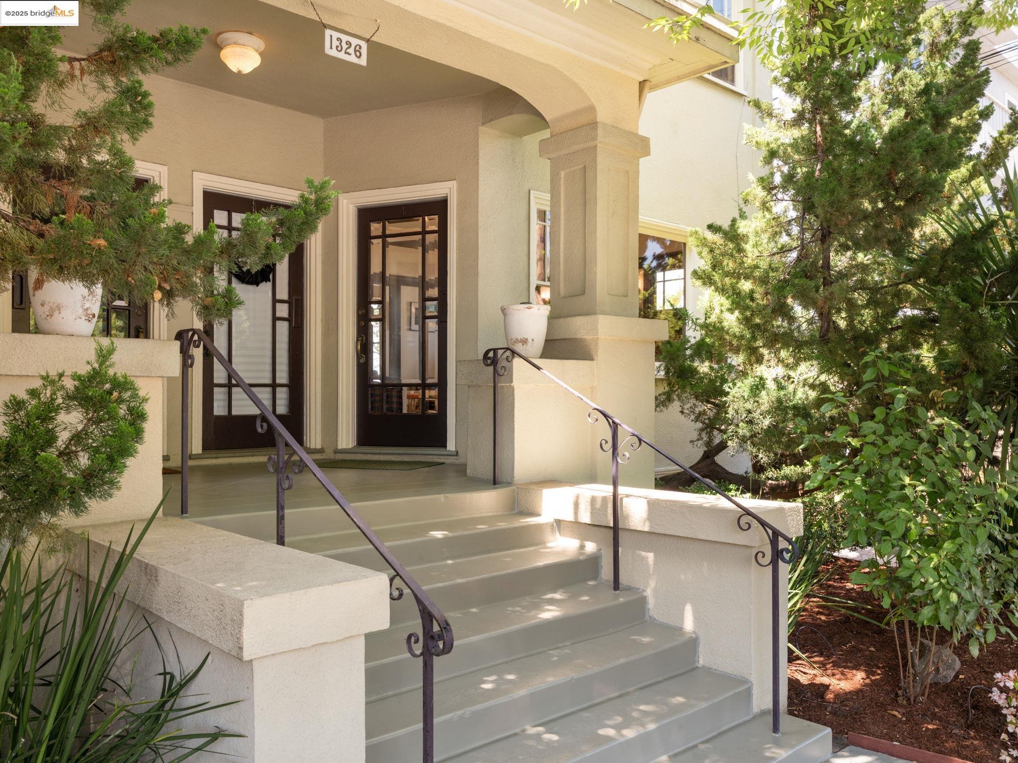 1326 Shattuck Ave # 4