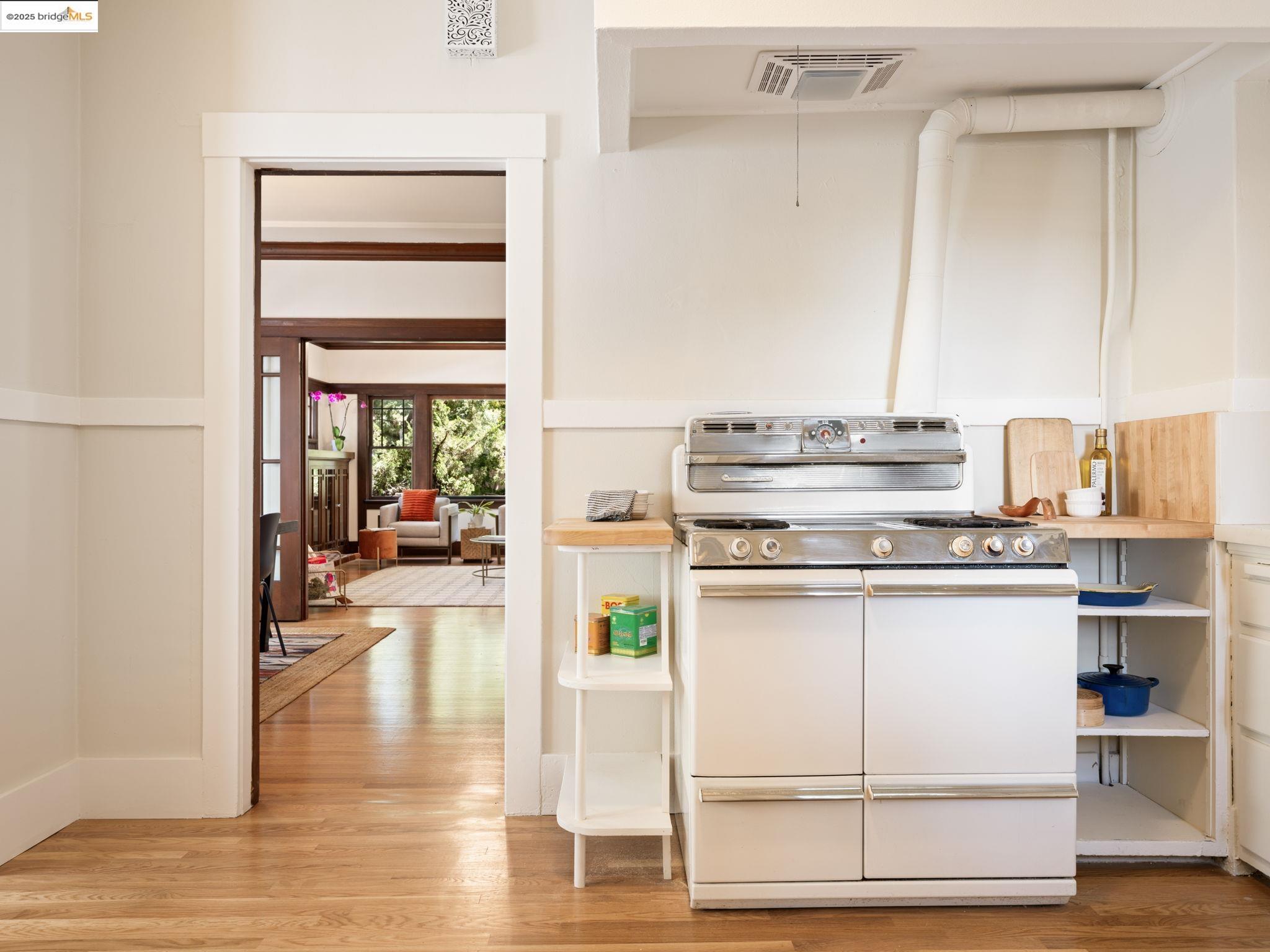 1326 Shattuck Ave # 4