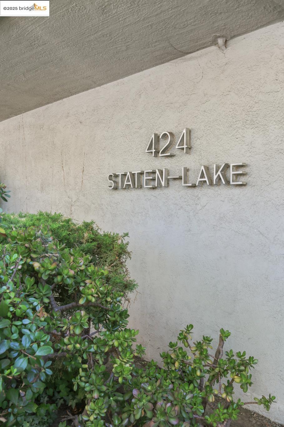 424 Staten Ave # 104