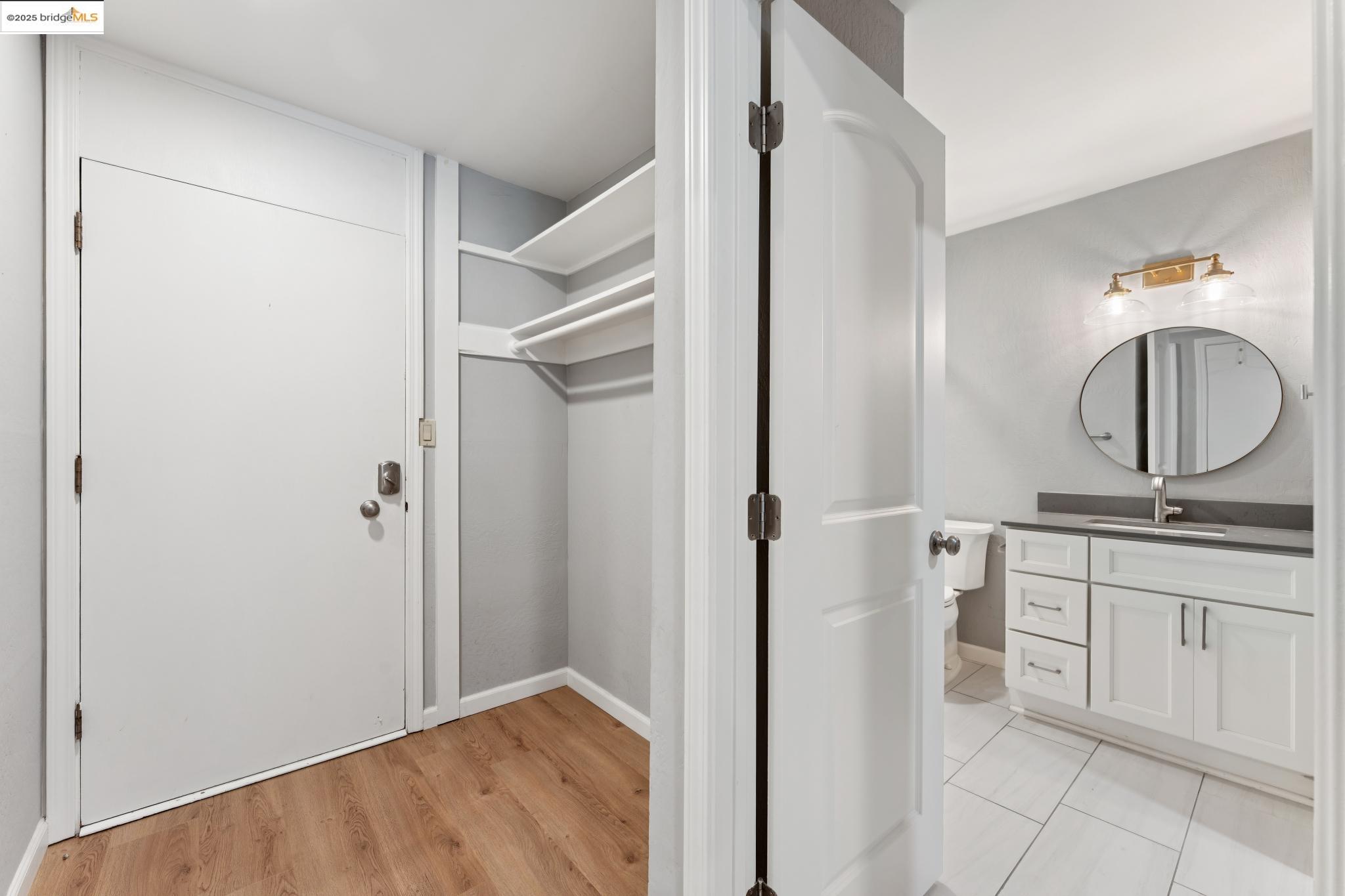 424 Staten Ave # 104