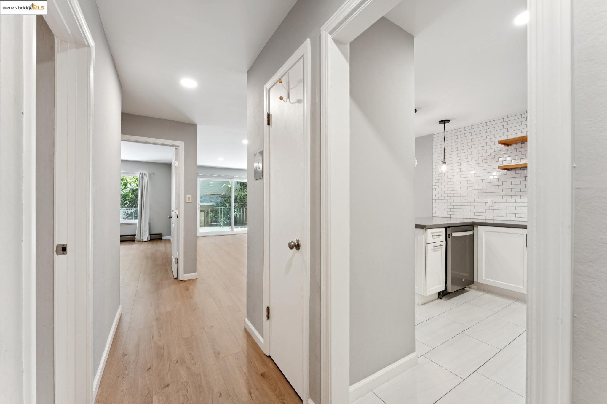 424 Staten Ave # 104