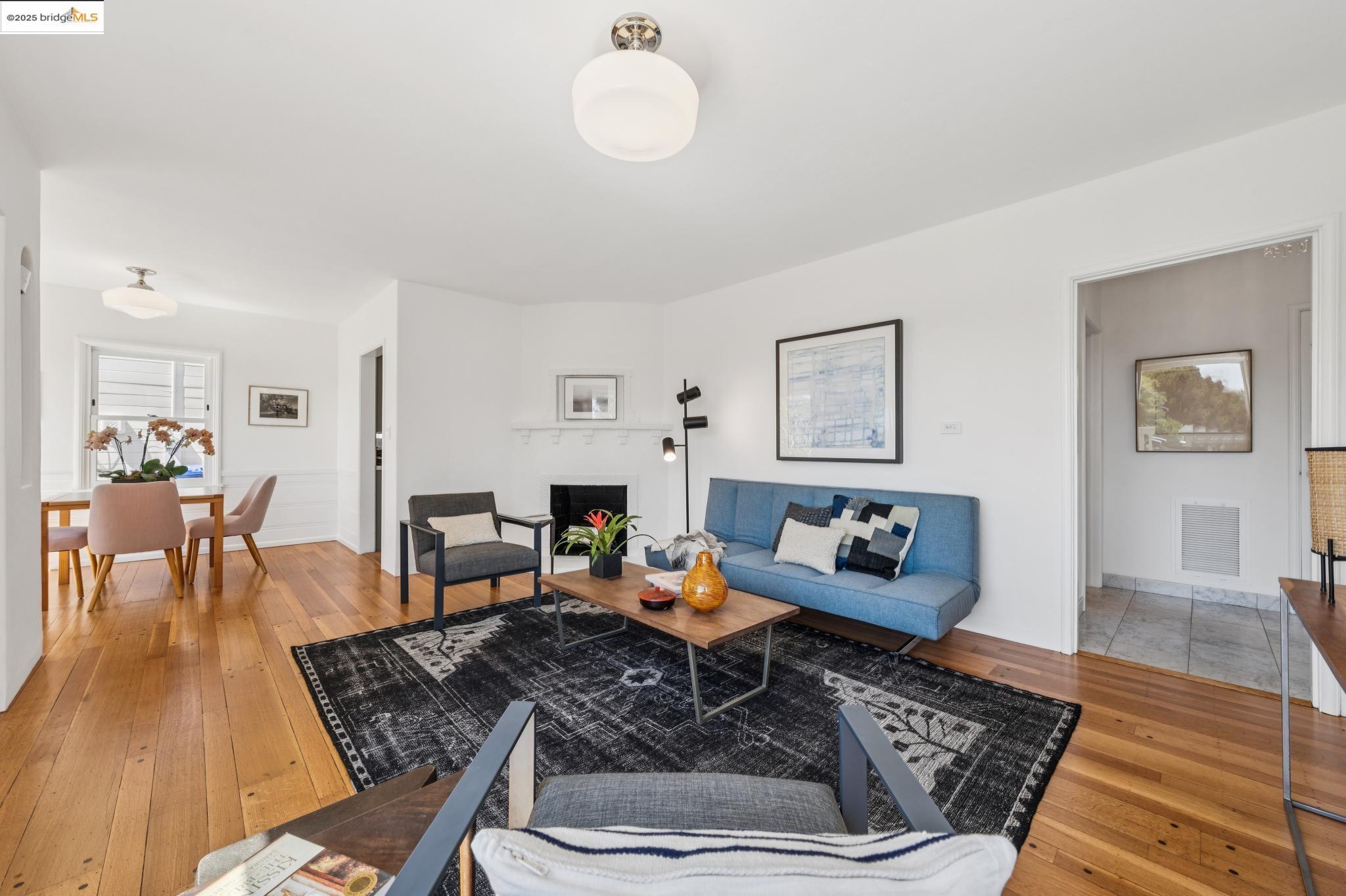 1736 Santa Clara St