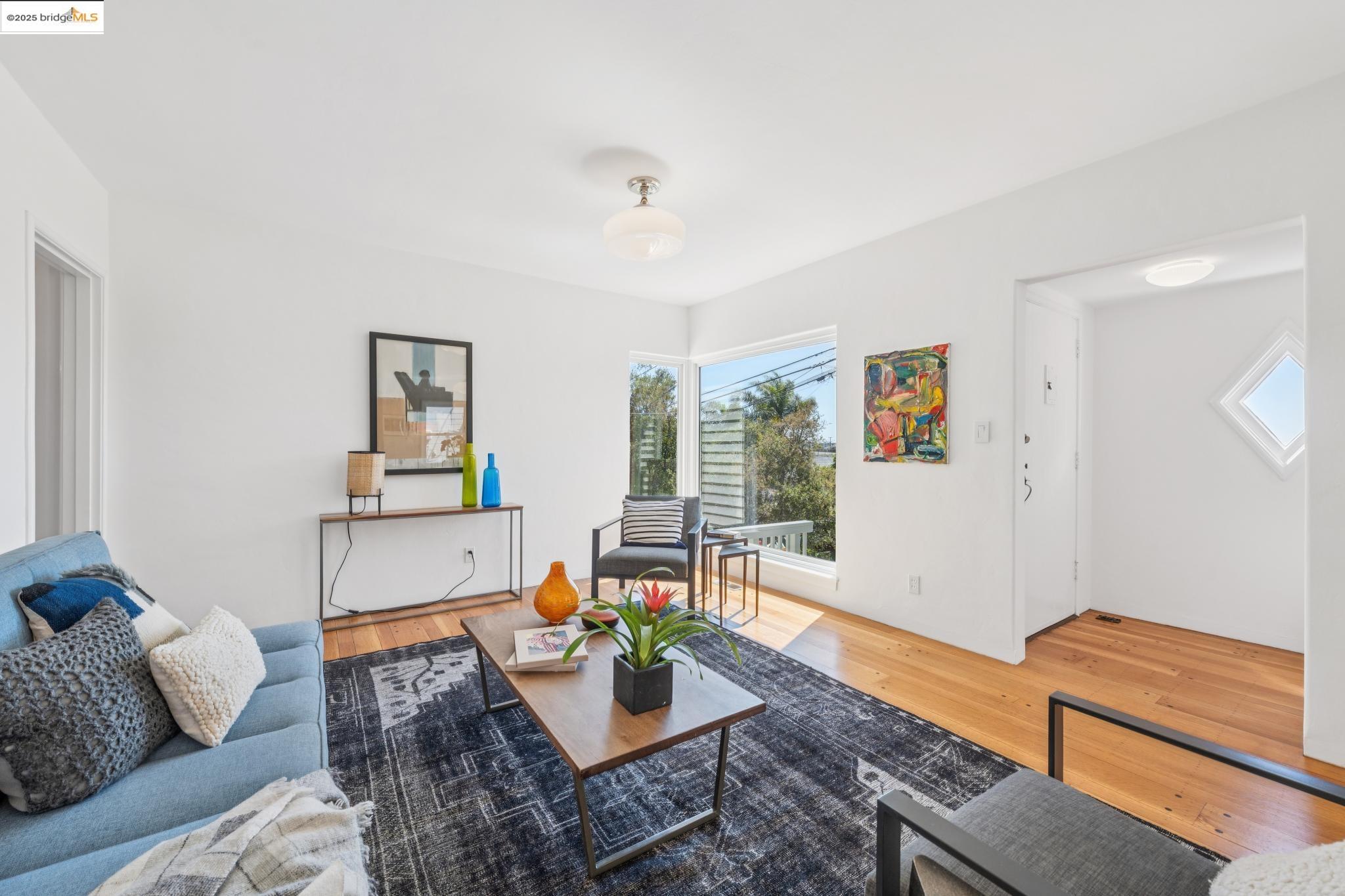 1736 Santa Clara St