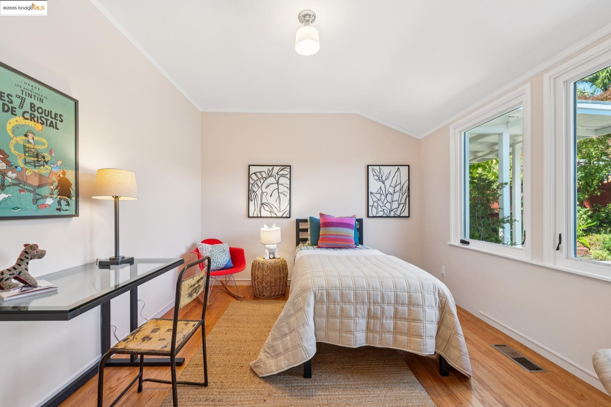 1736 Santa Clara St
