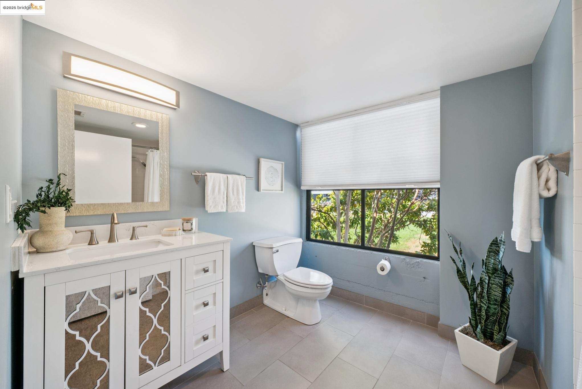 1500 Park Ave. # 212