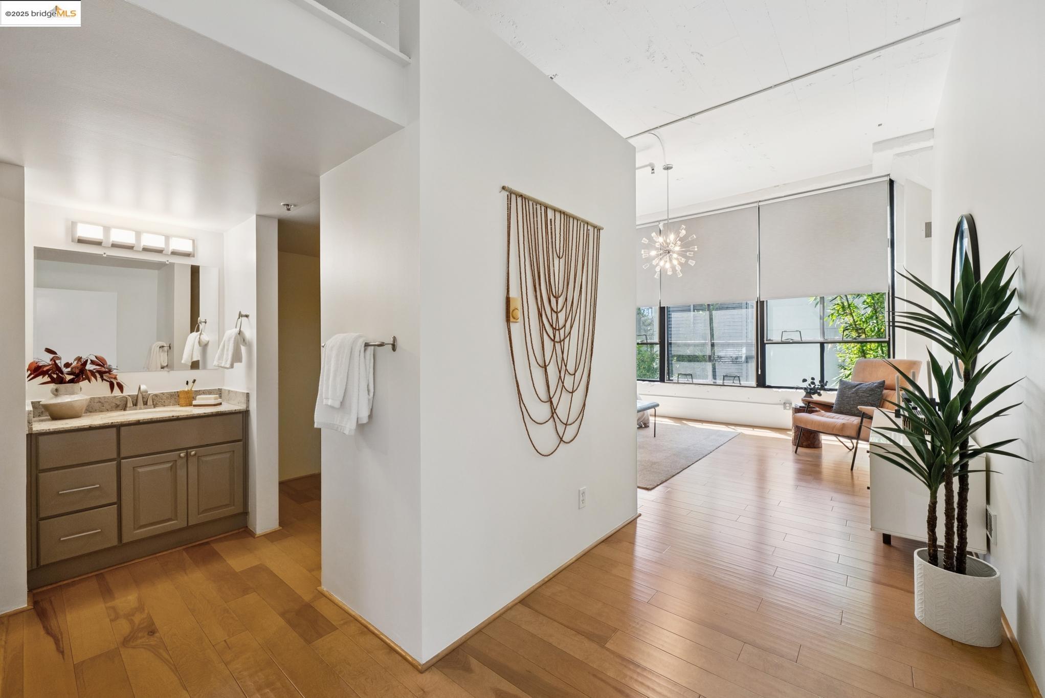 1500 Park Ave. # 212