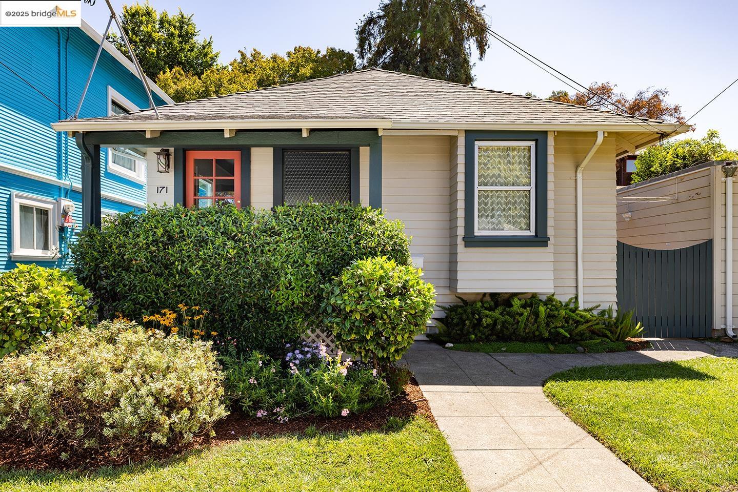 171 Glen Ave