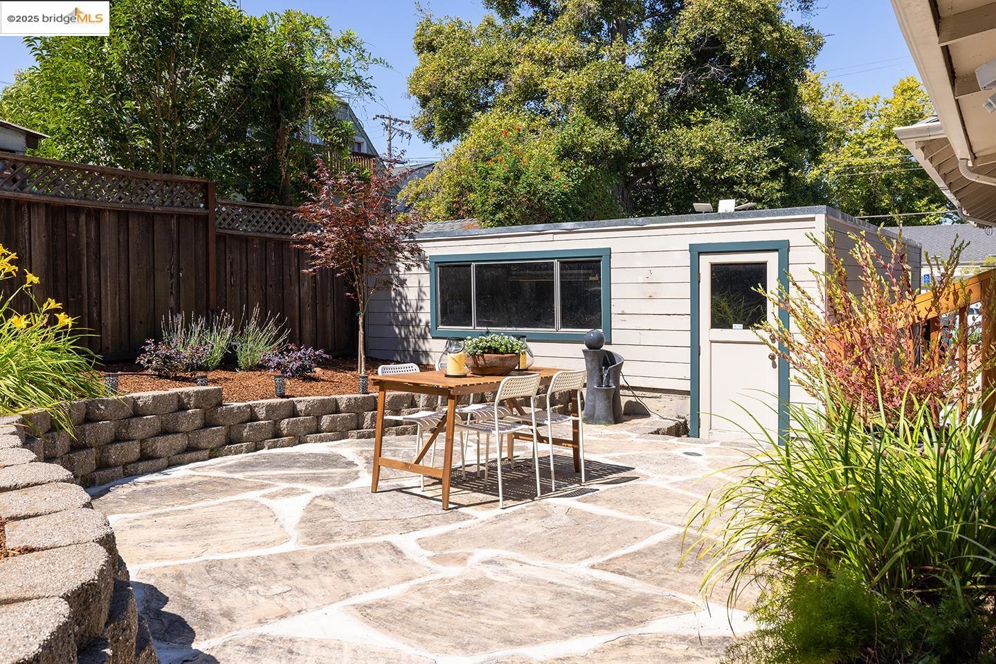 171 Glen Ave