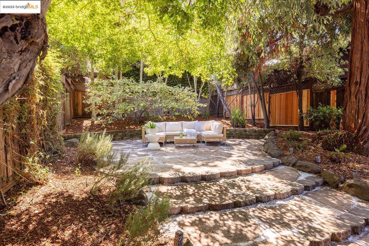 171 Glen Ave