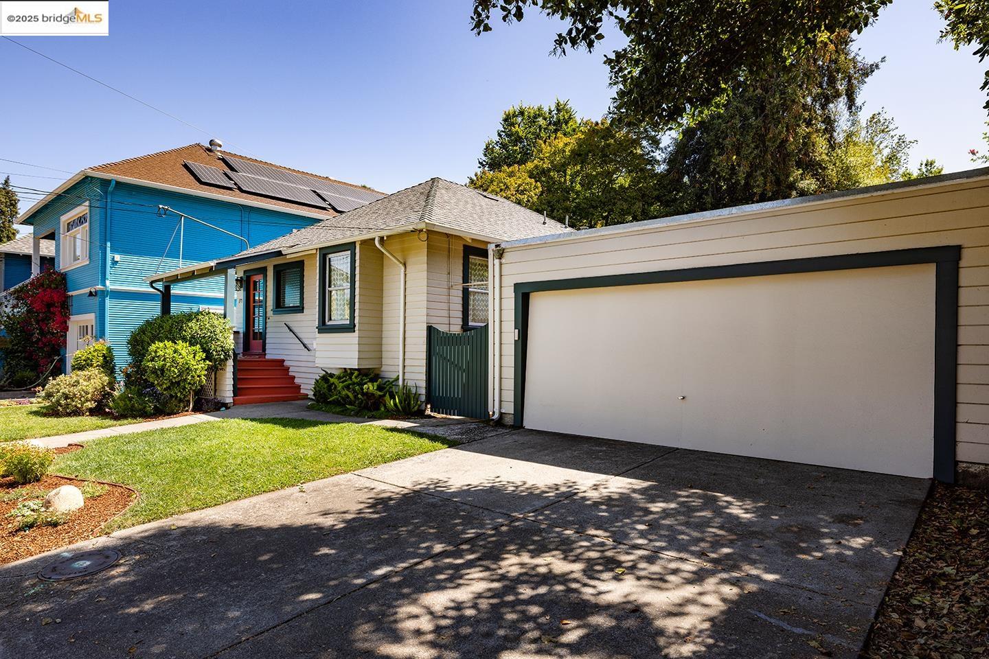 171 Glen Ave