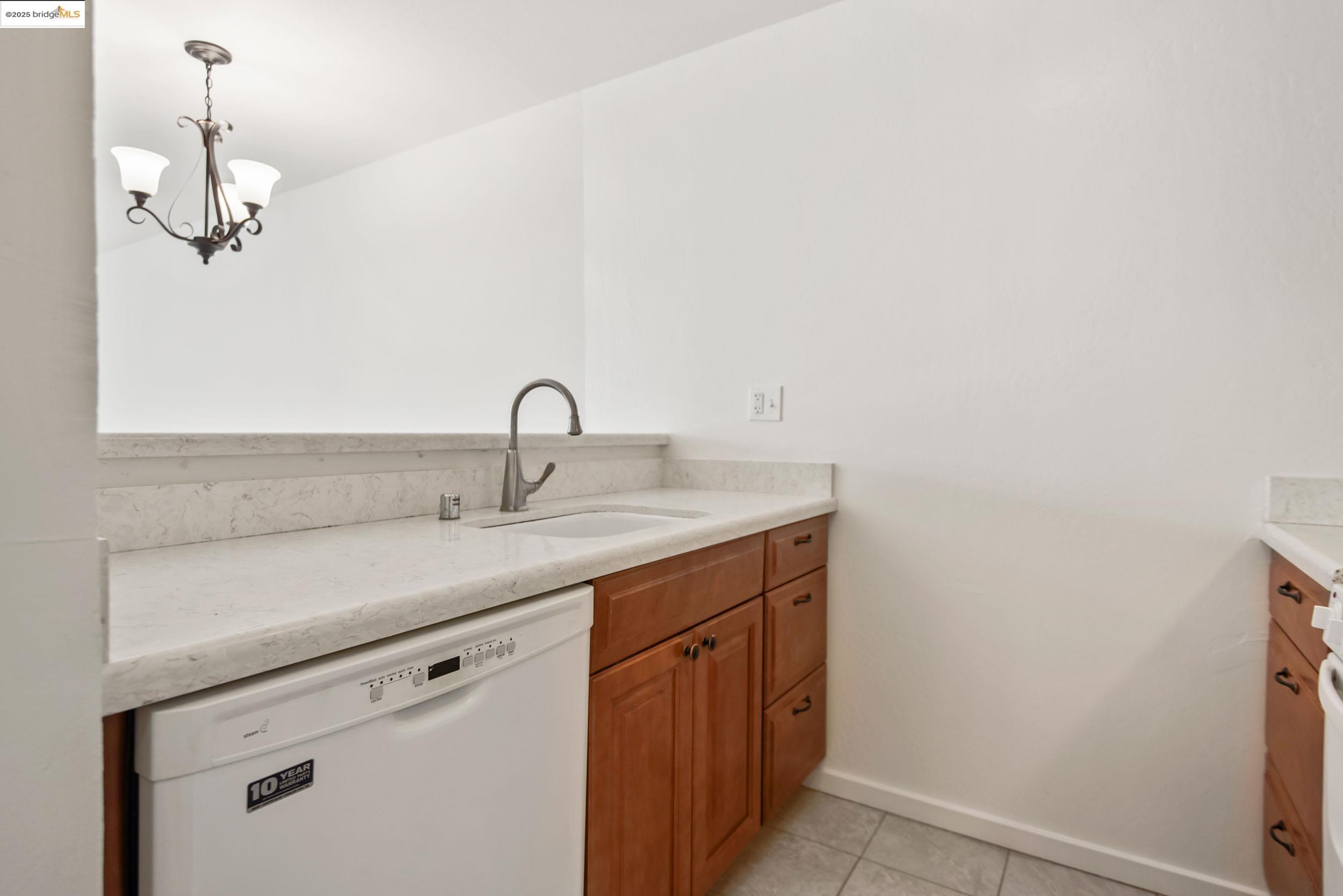 288 Whitmore St # 310B