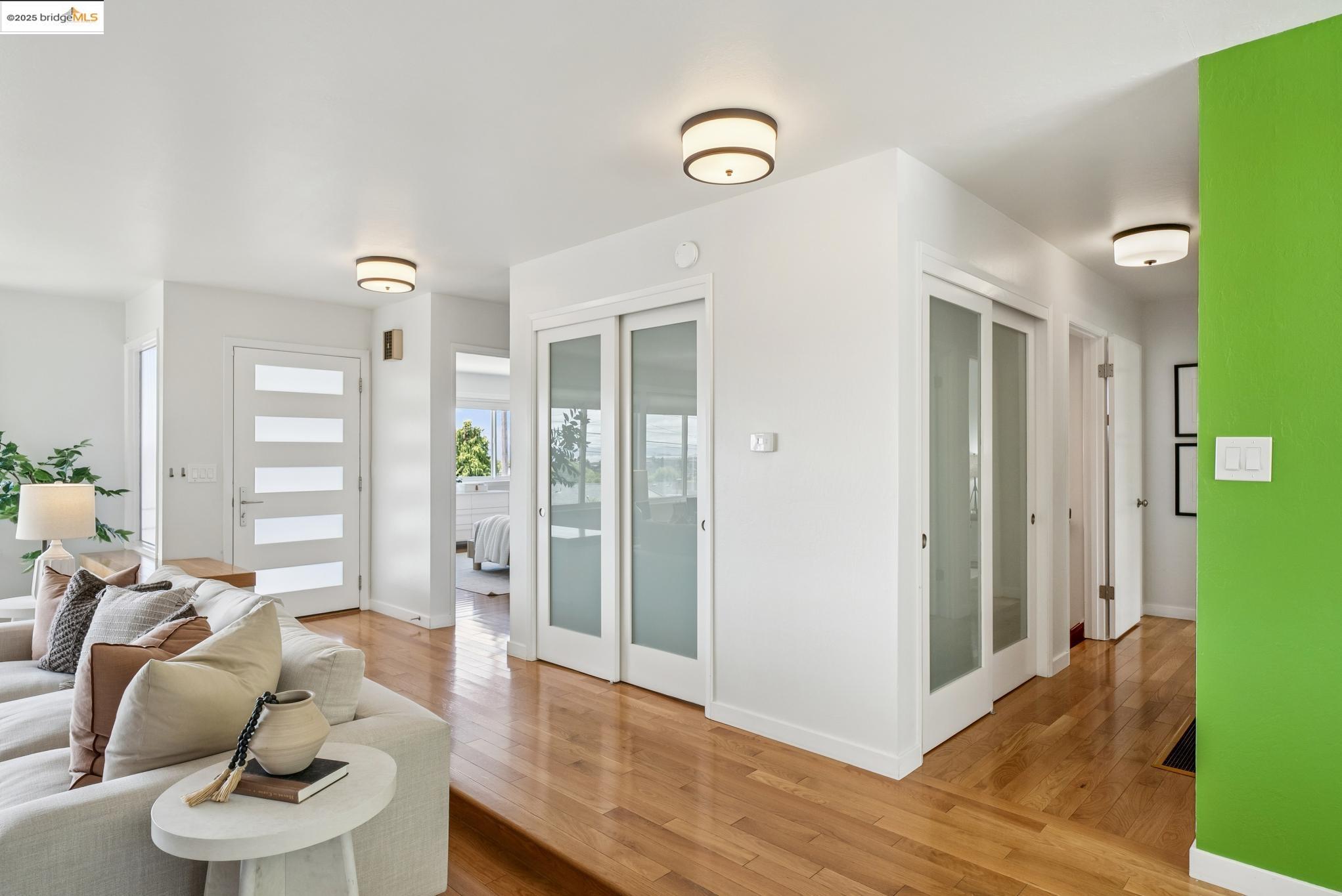 1328 Scott Street