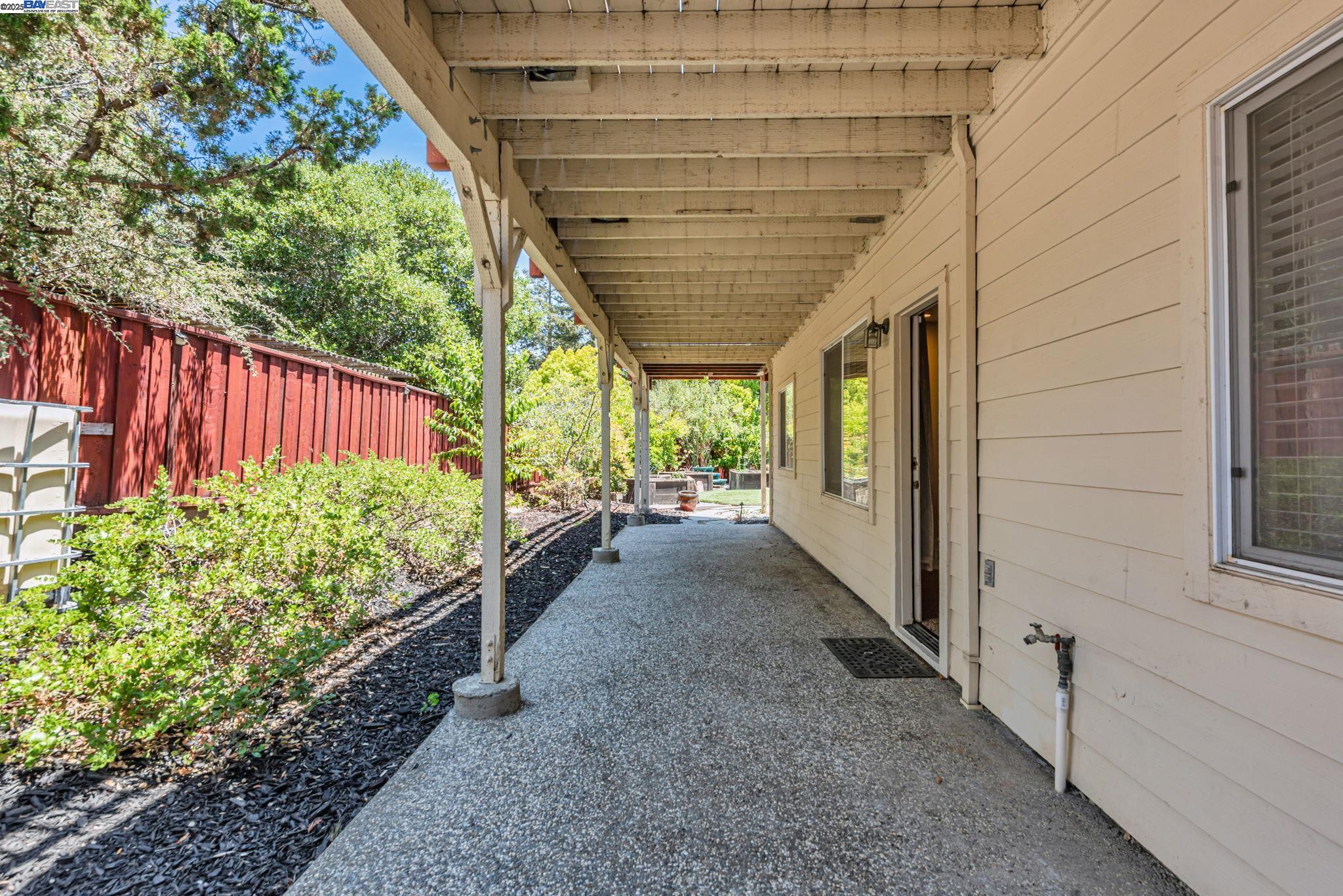 2578 Ridge Crest Ct.