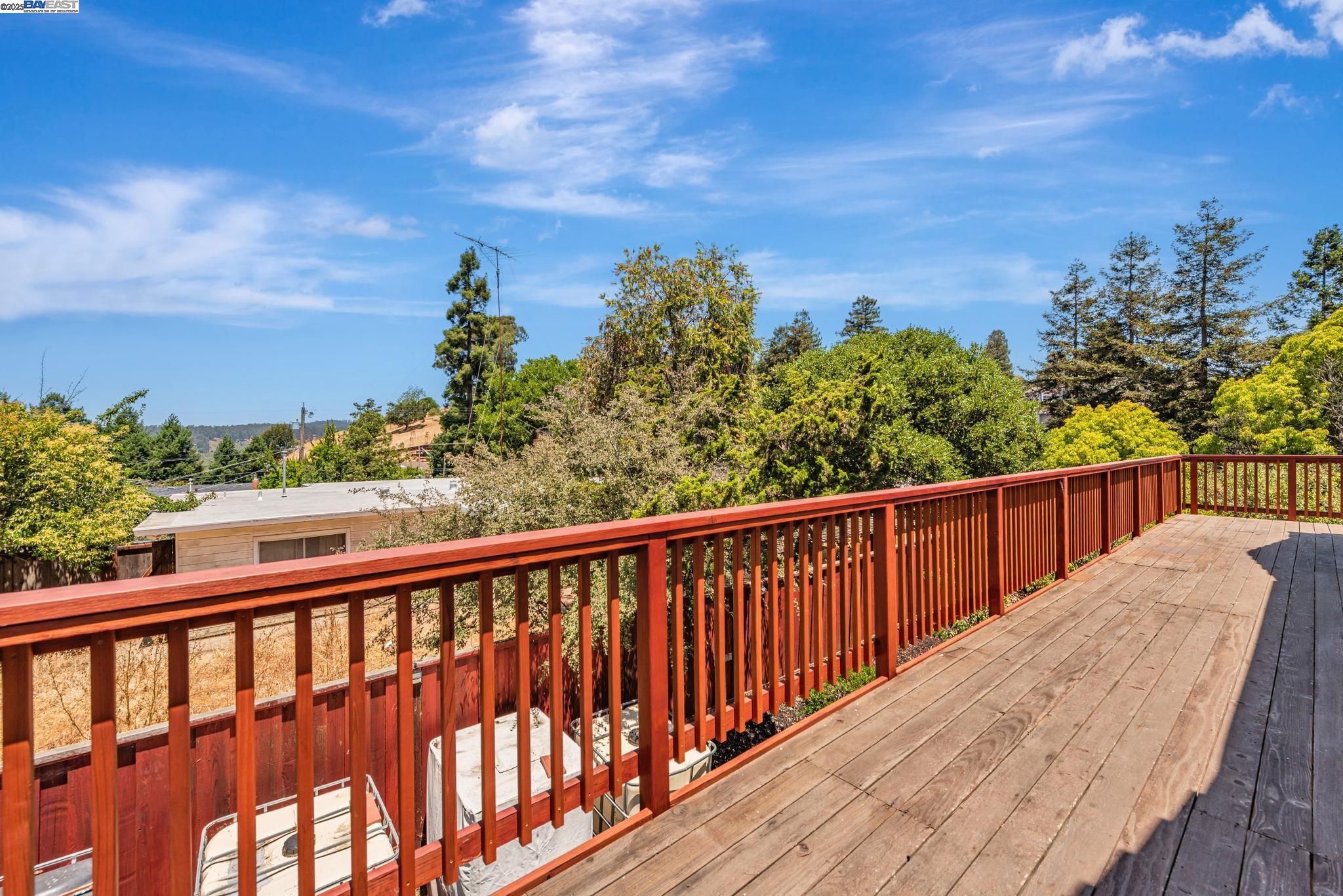 2578 Ridge Crest Ct.