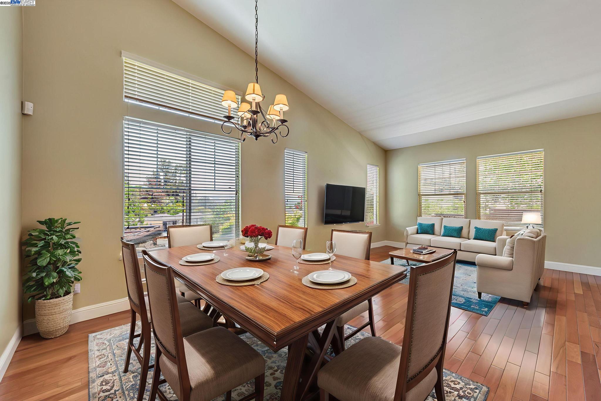 2578 Ridge Crest Ct.