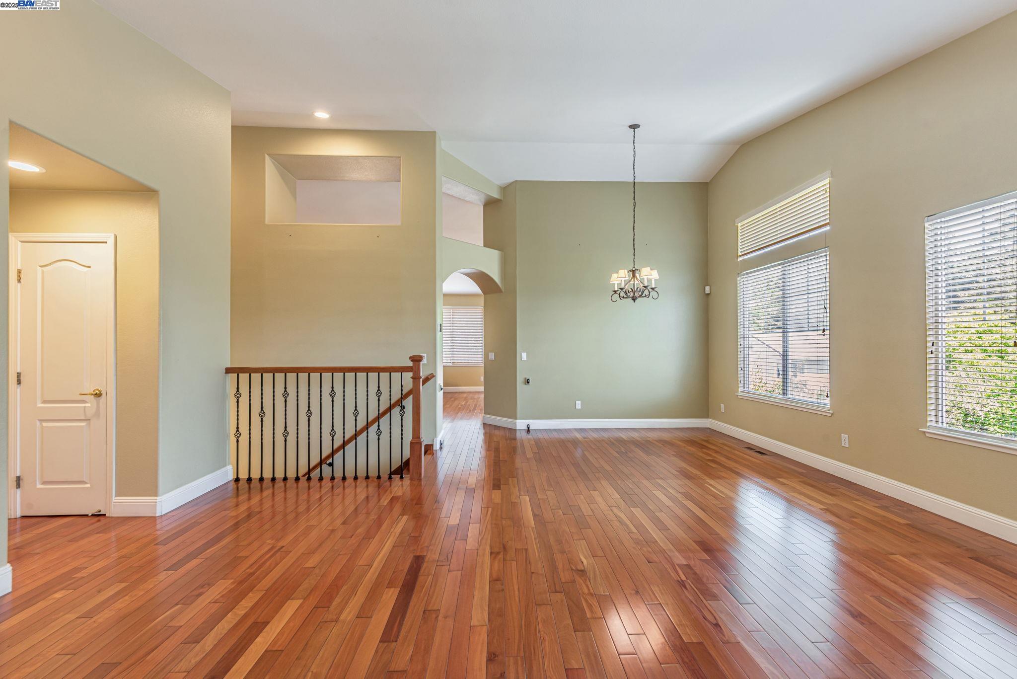 2578 Ridge Crest Ct.