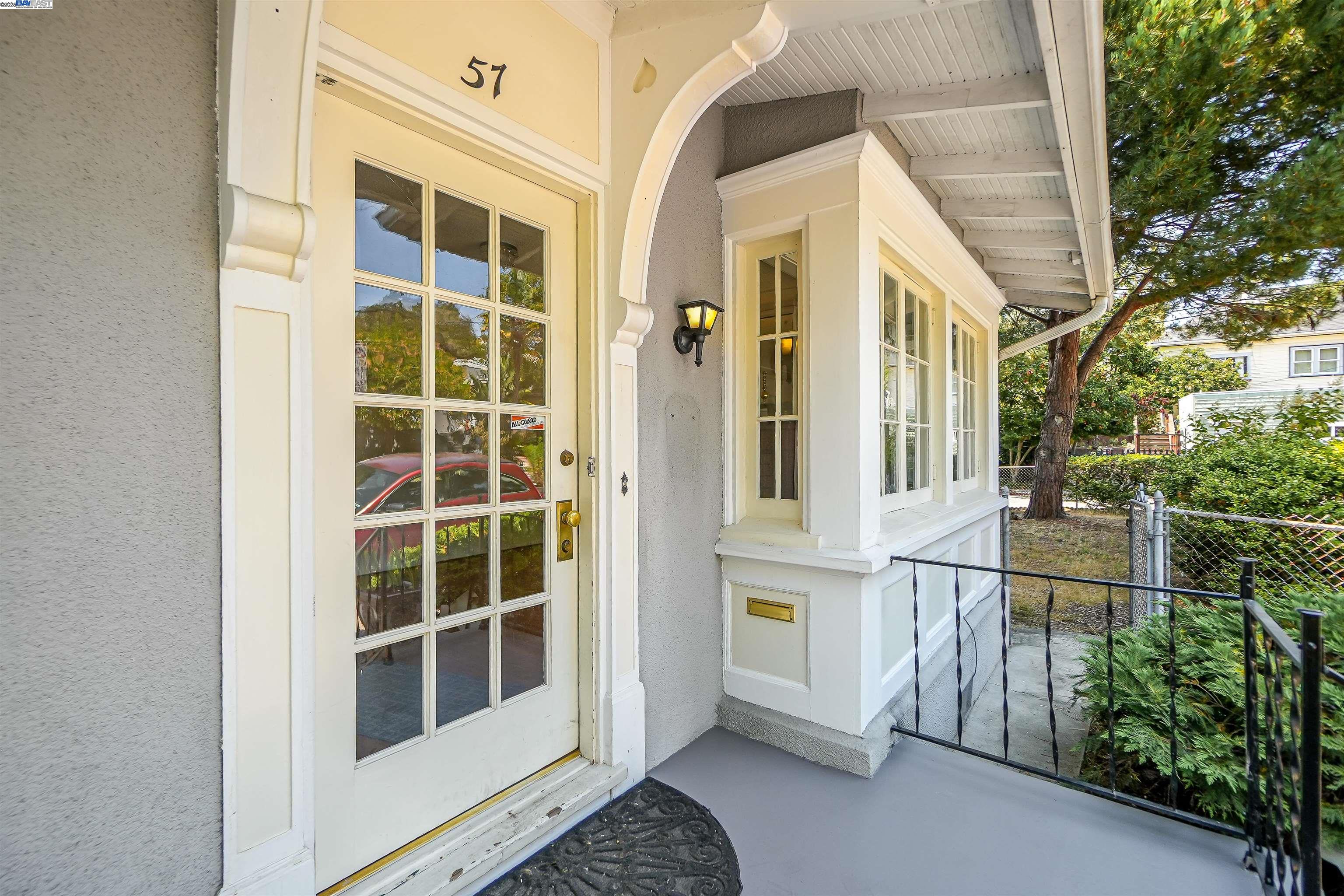 57 Entrada Ave