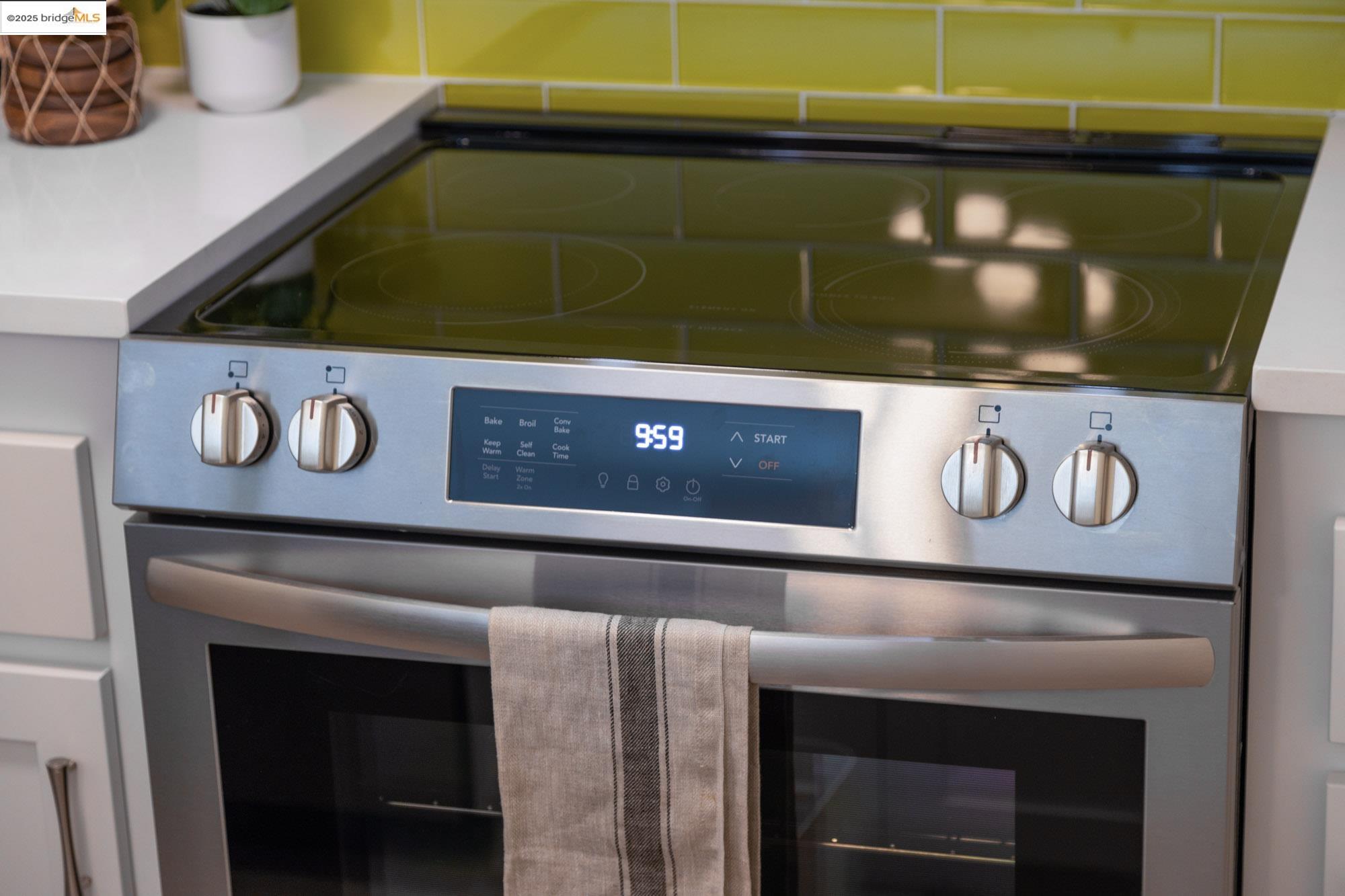 288 Whitmore St # 202