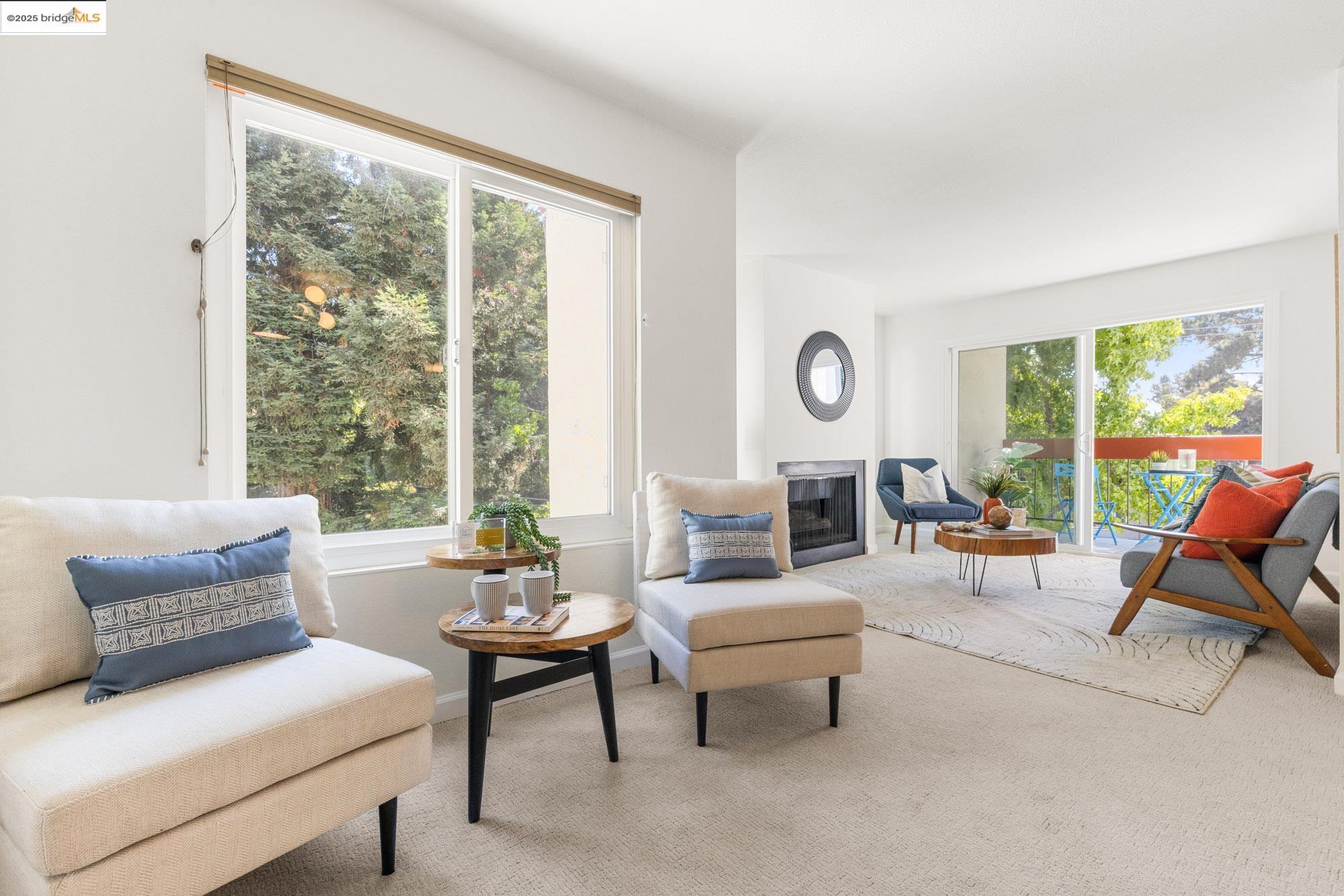 288 Whitmore St # 202