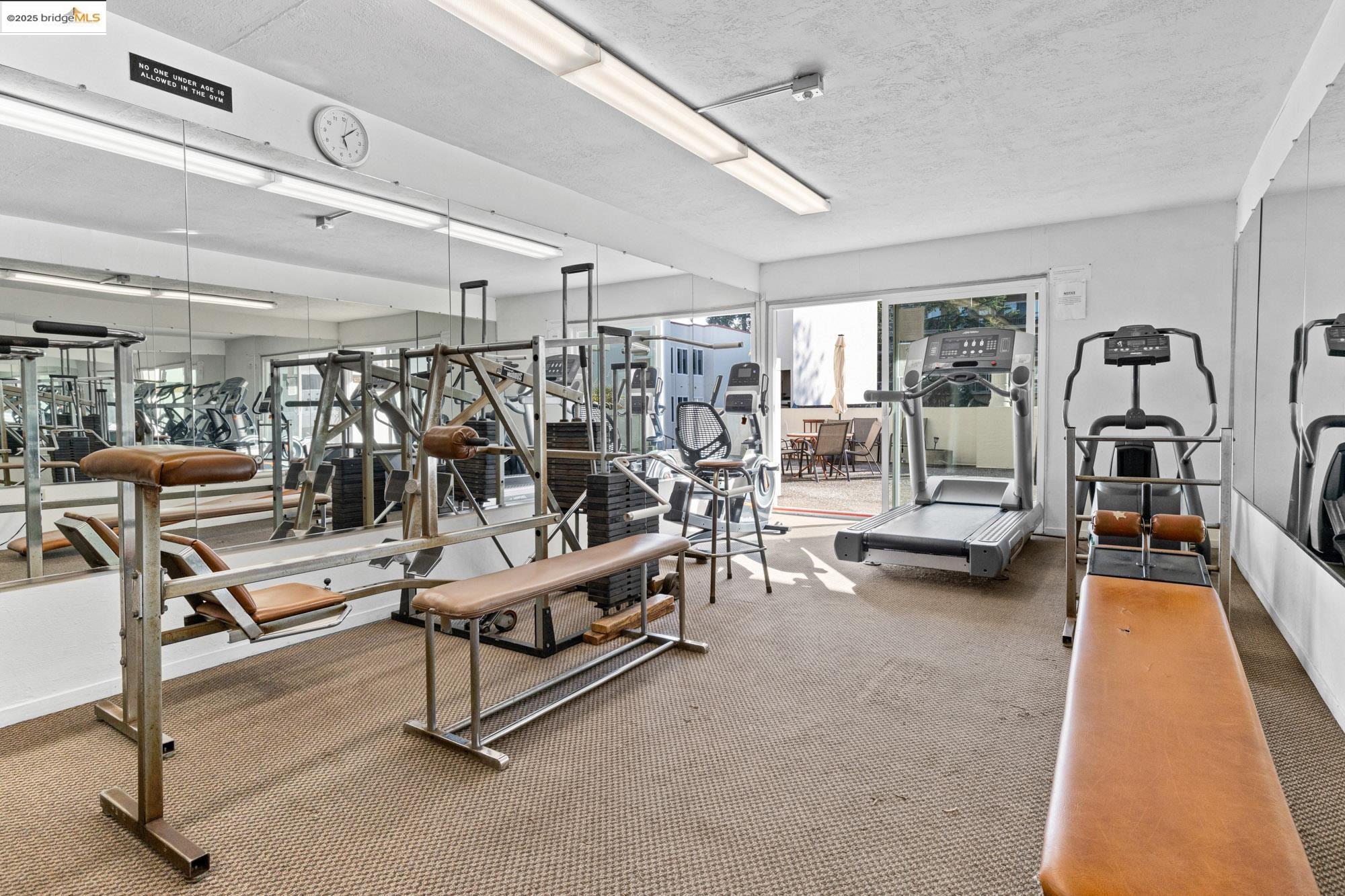 288 Whitmore St # 202