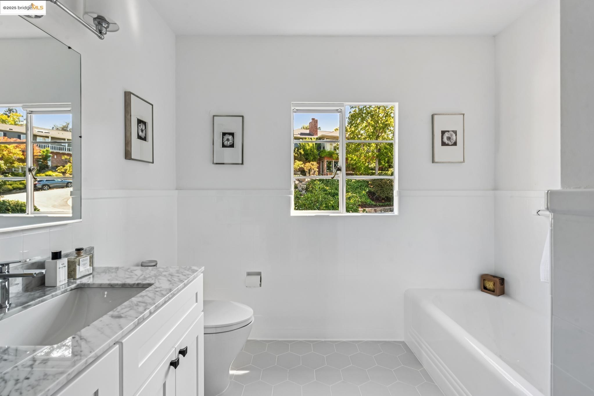 5835 Margarido Drive