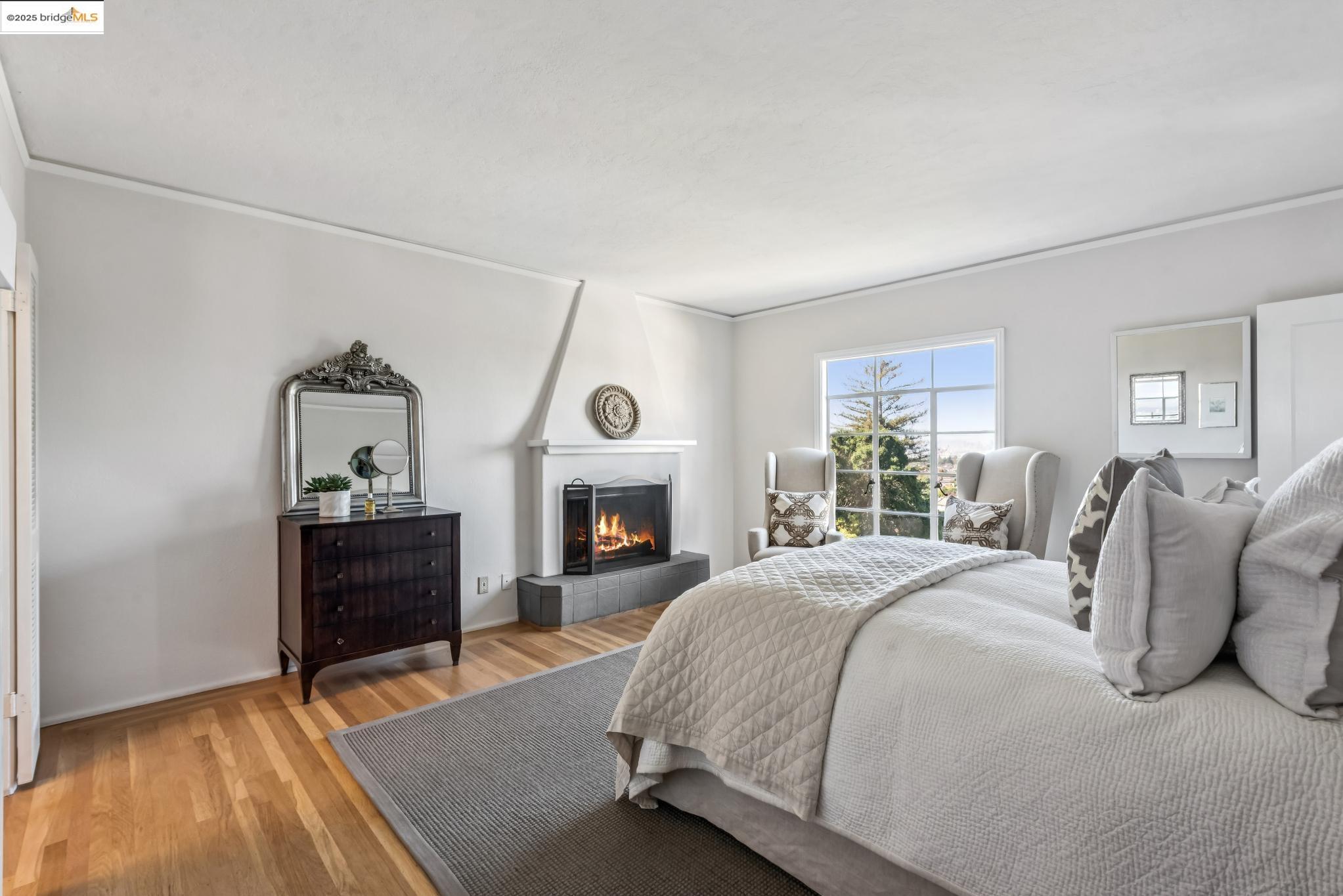 5835 Margarido Drive