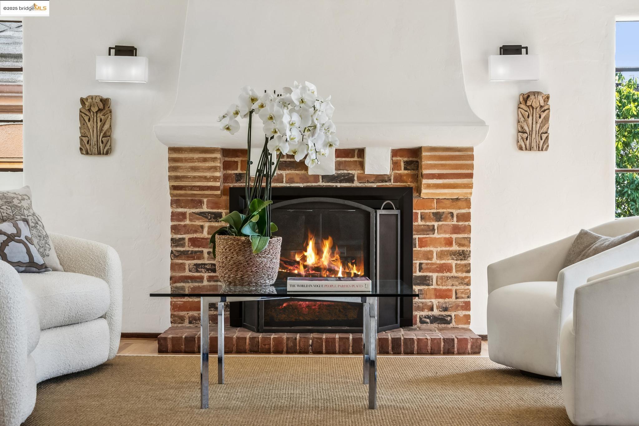 5835 Margarido Drive