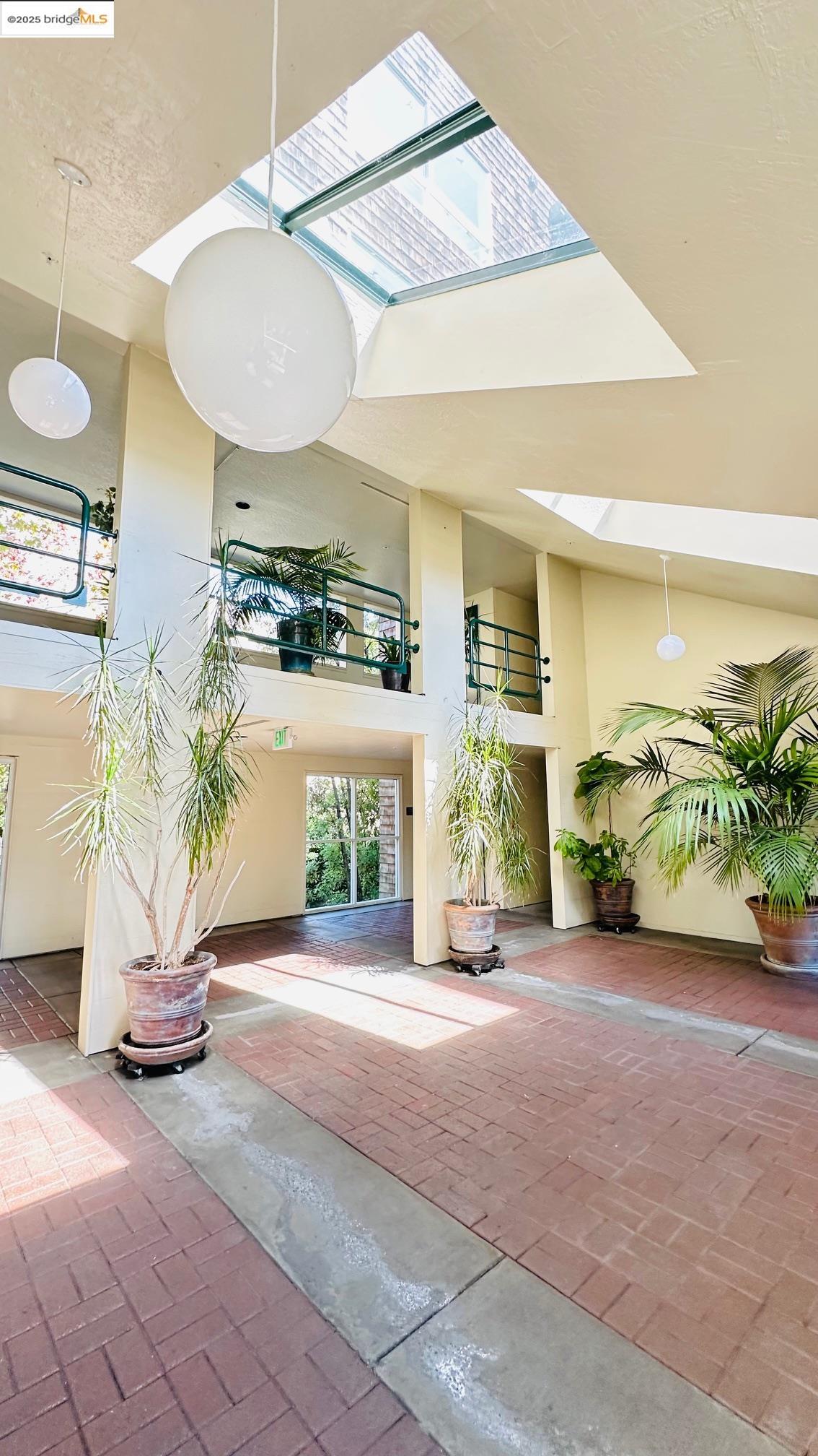 1301 Quarry Ct # 113