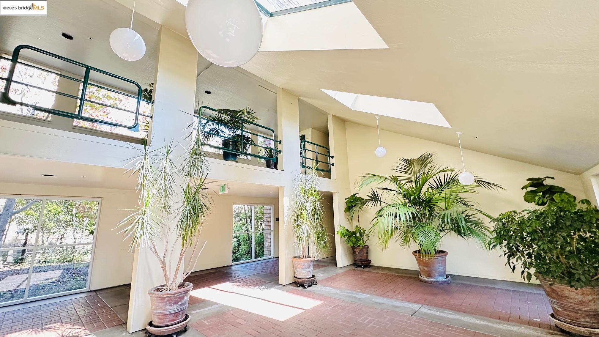 1301 Quarry Ct # 113