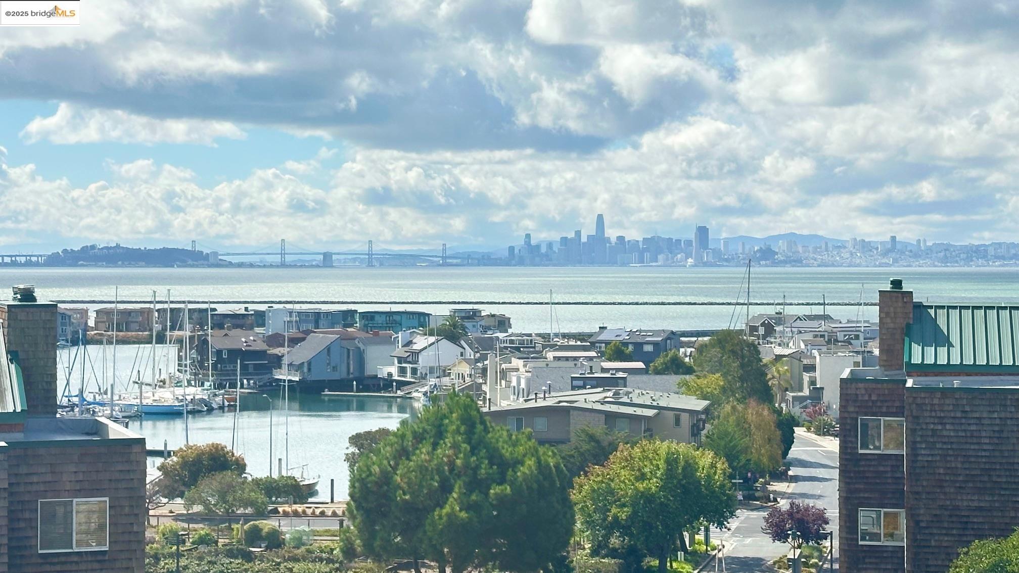 1301 Quarry Ct # 113