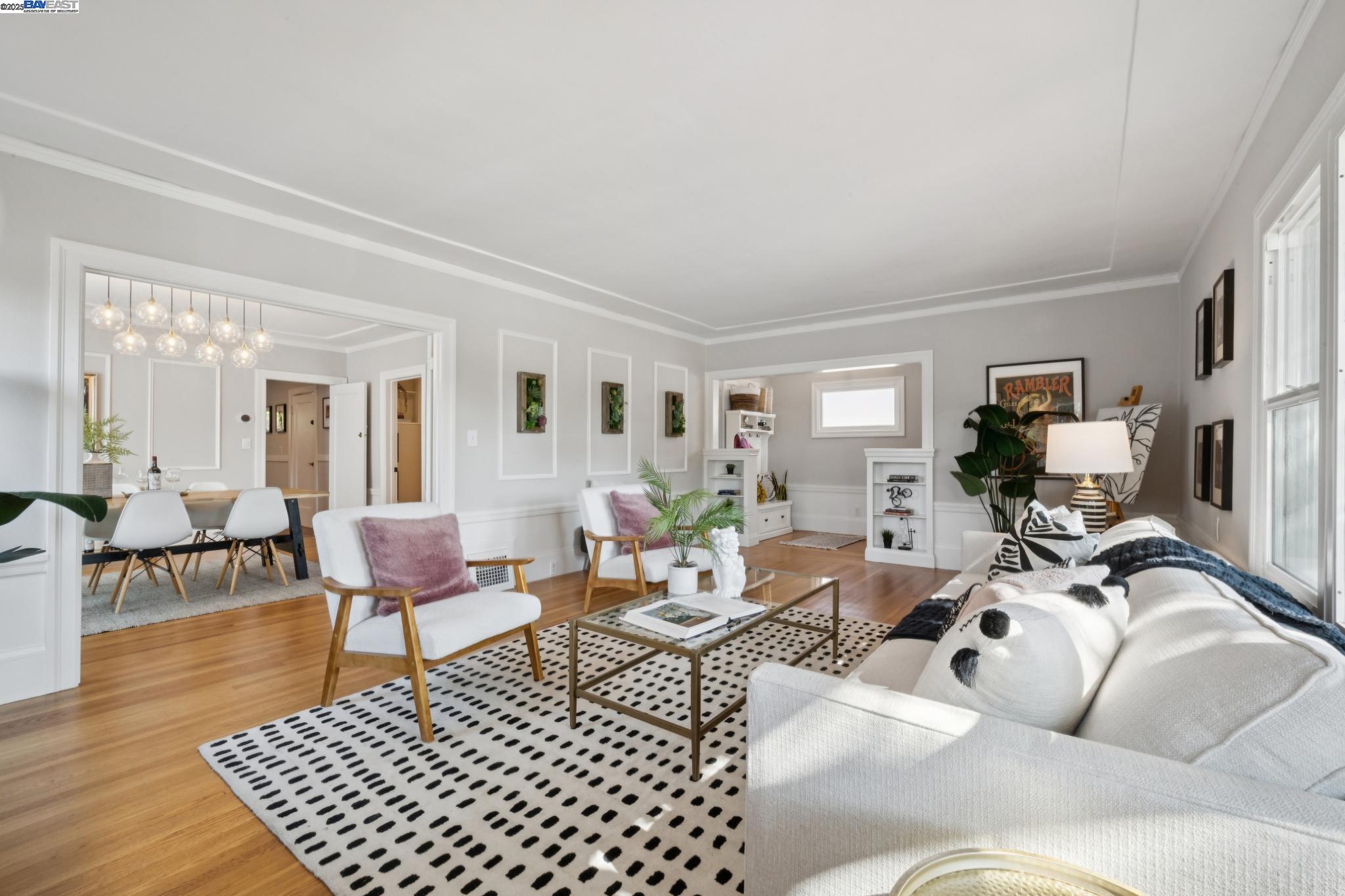 5427 CLAREMONT AVENUE