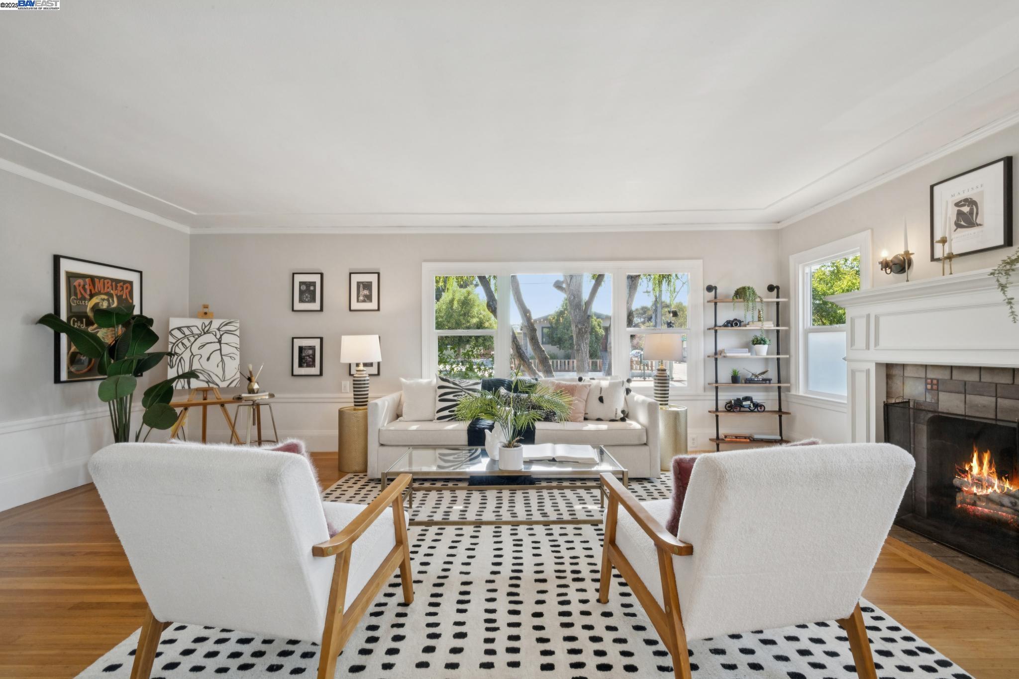 5427 CLAREMONT AVENUE