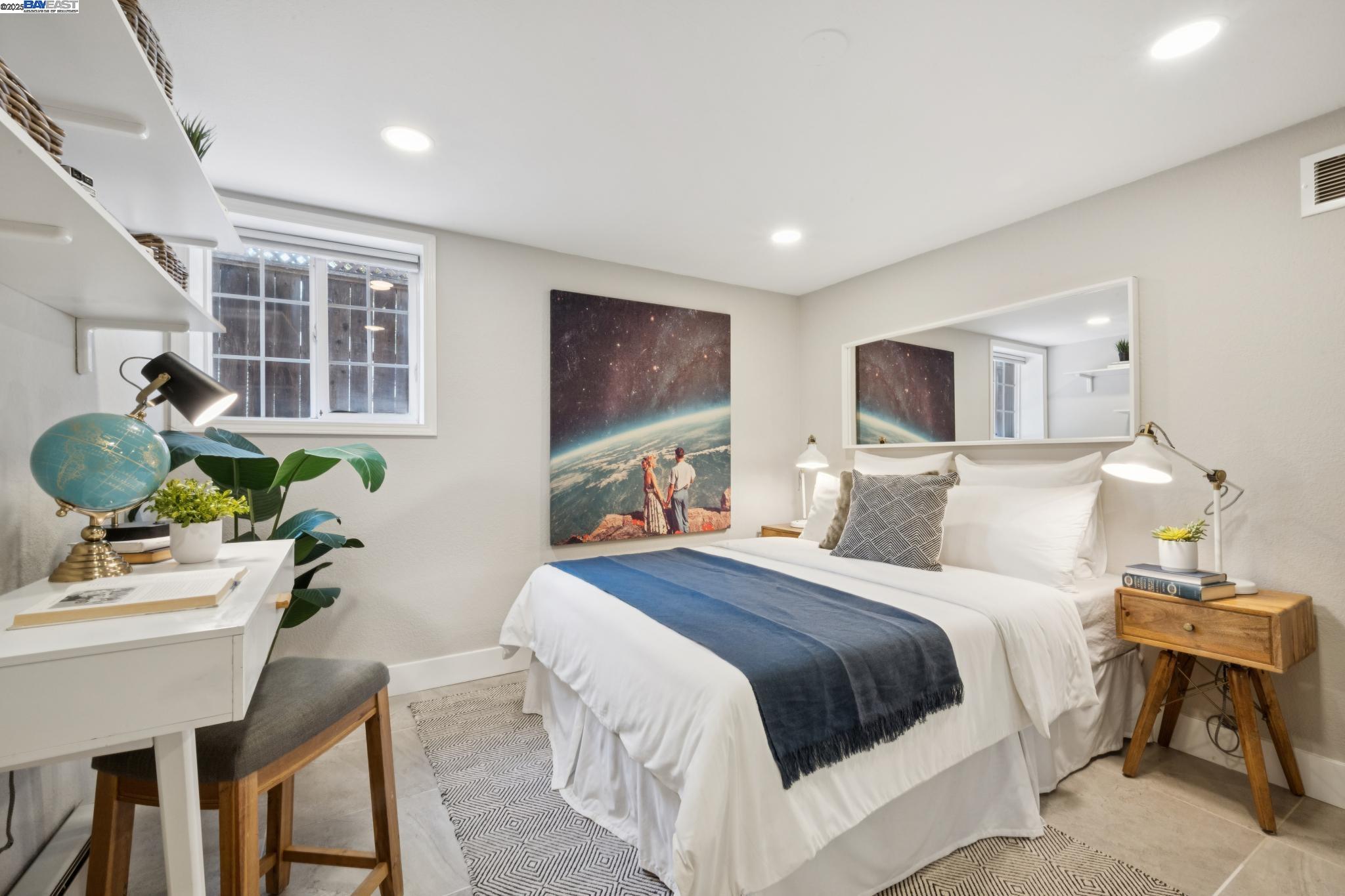 5427 CLAREMONT AVENUE