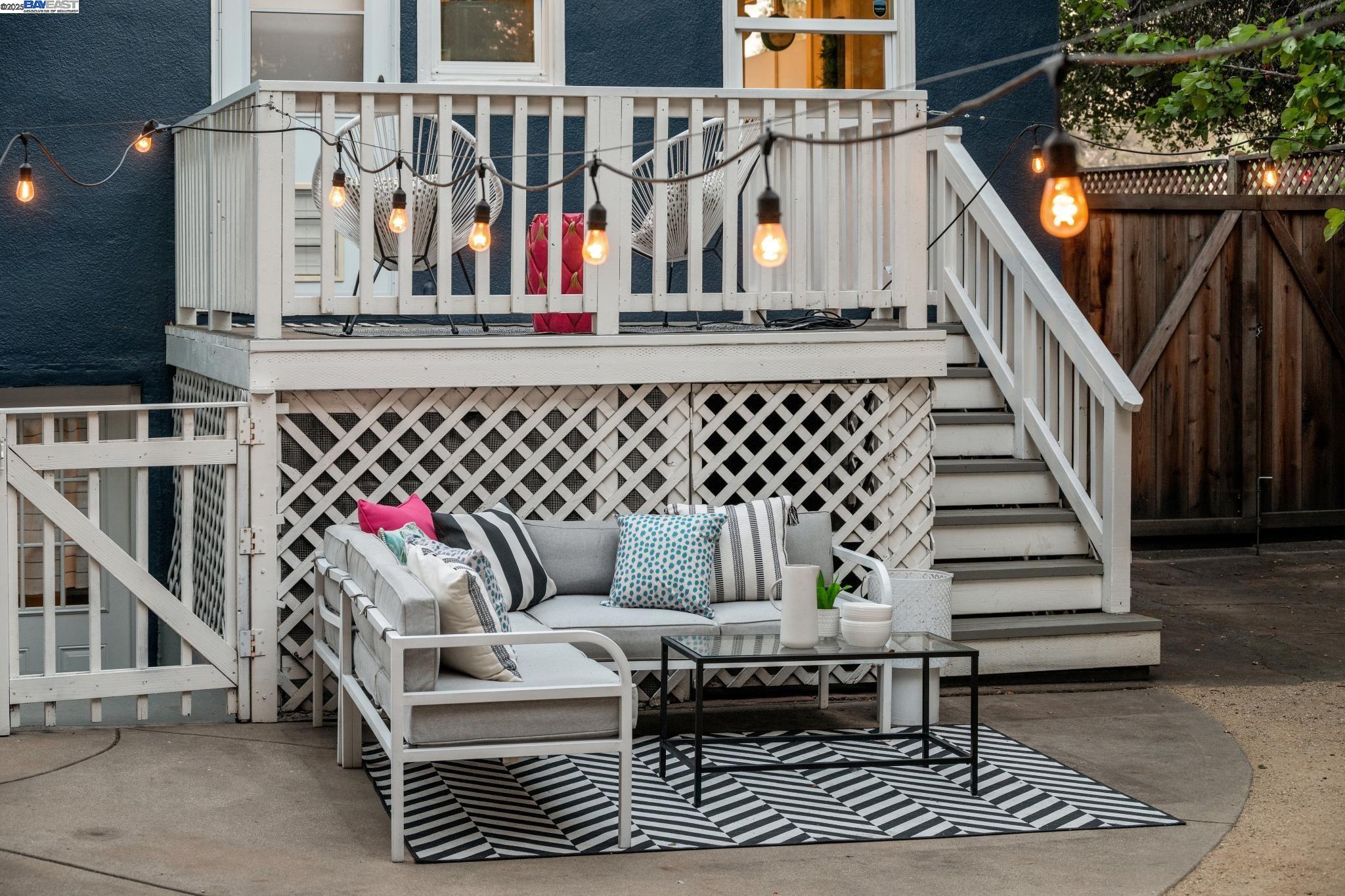 5427 CLAREMONT AVENUE