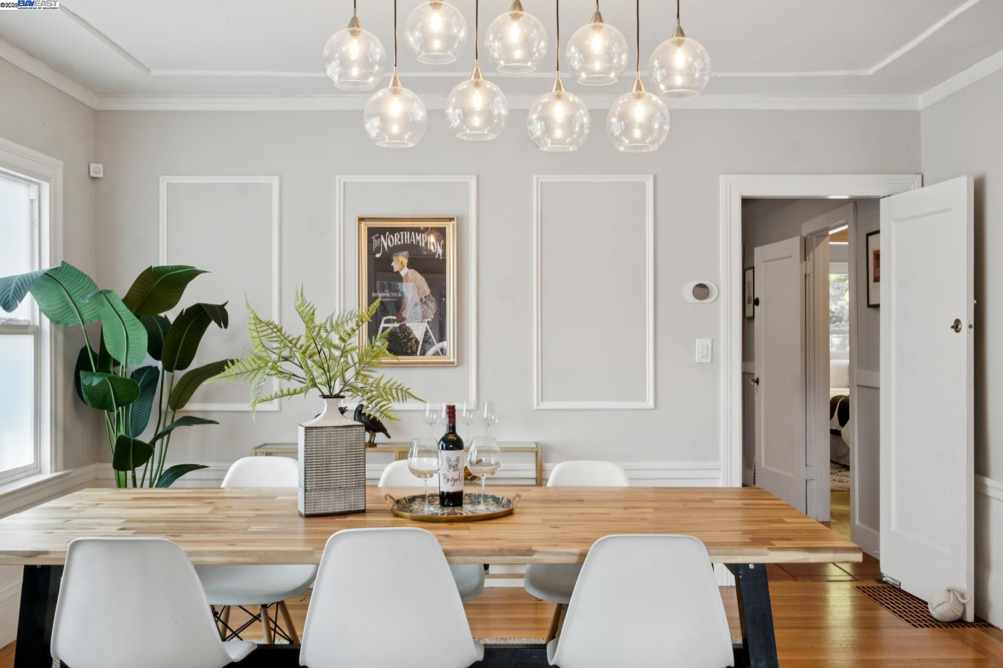 5427 CLAREMONT AVENUE