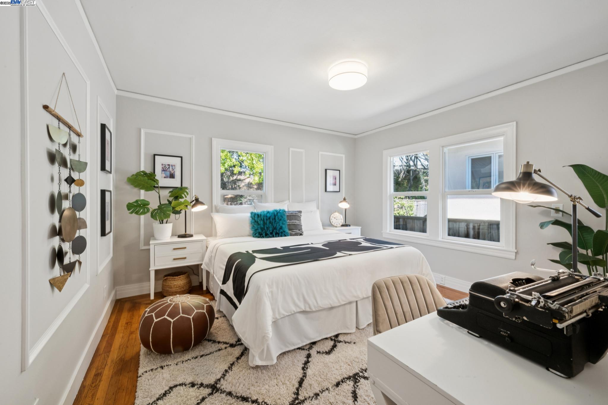 5427 CLAREMONT AVENUE