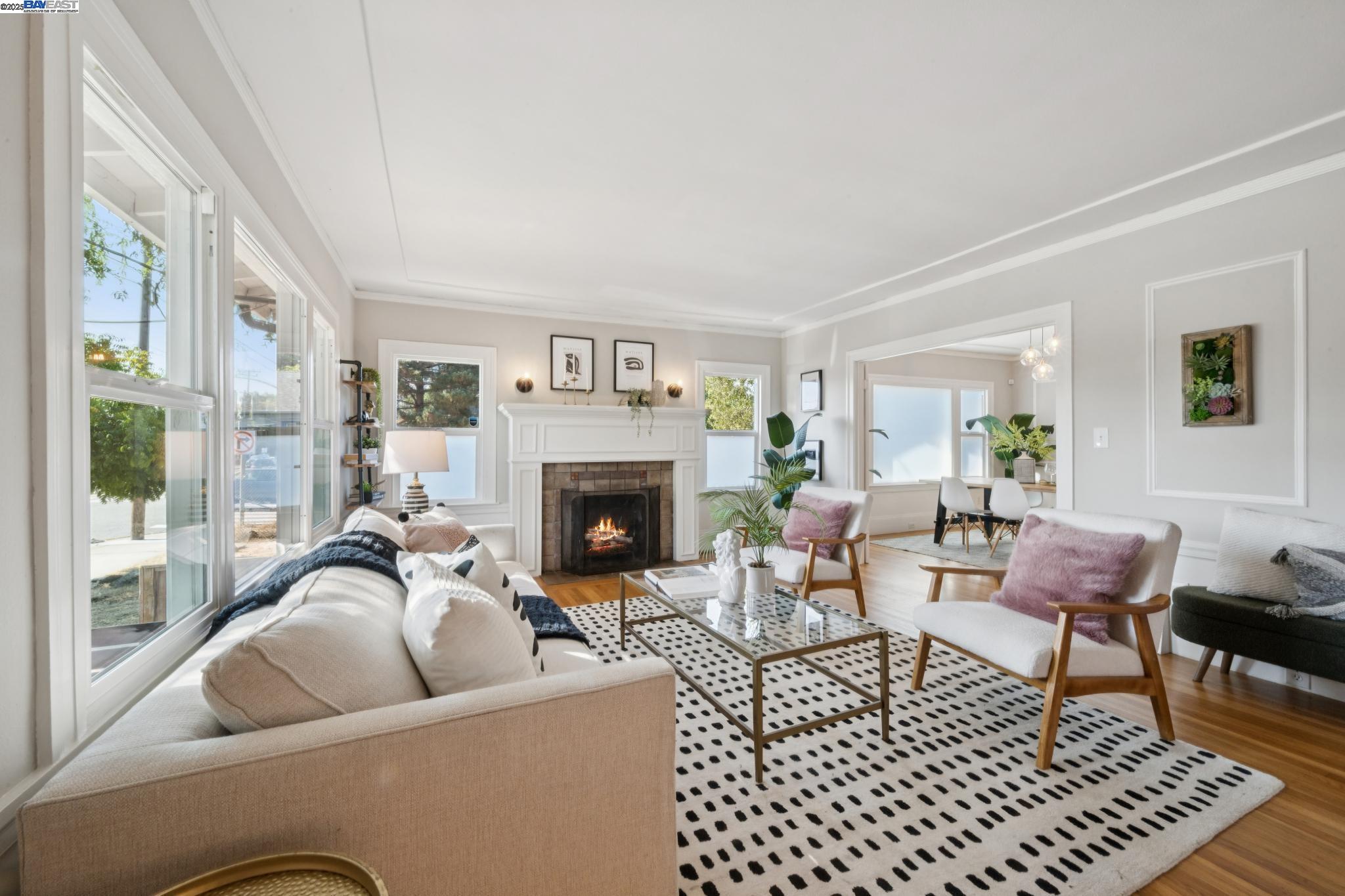 5427 CLAREMONT AVENUE