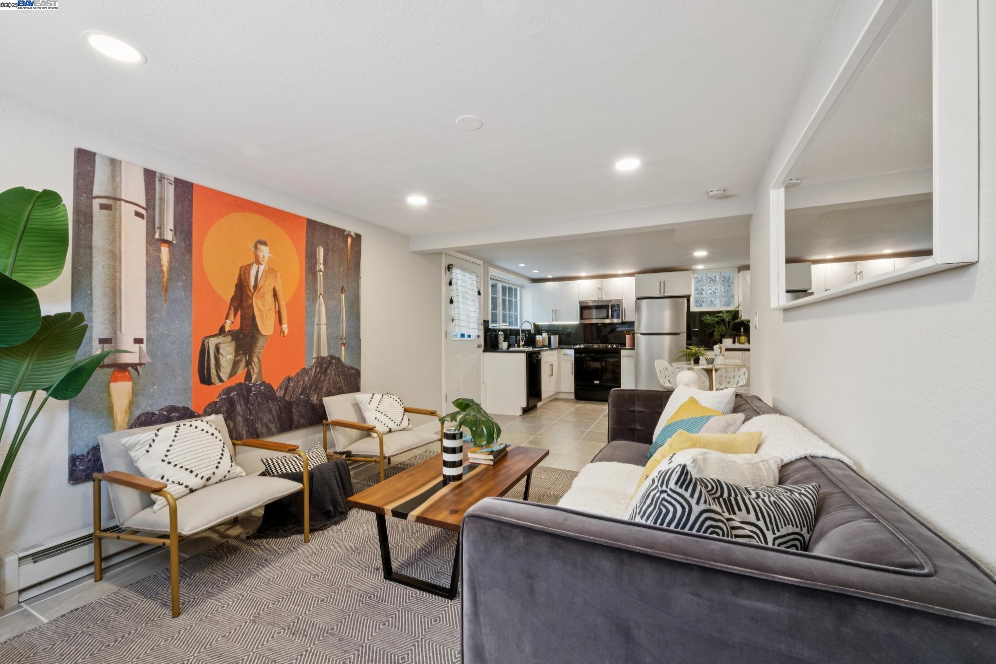 5427 CLAREMONT AVENUE