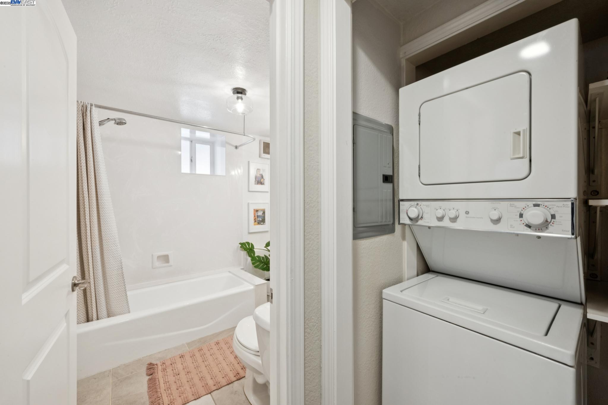 5427 CLAREMONT AVENUE